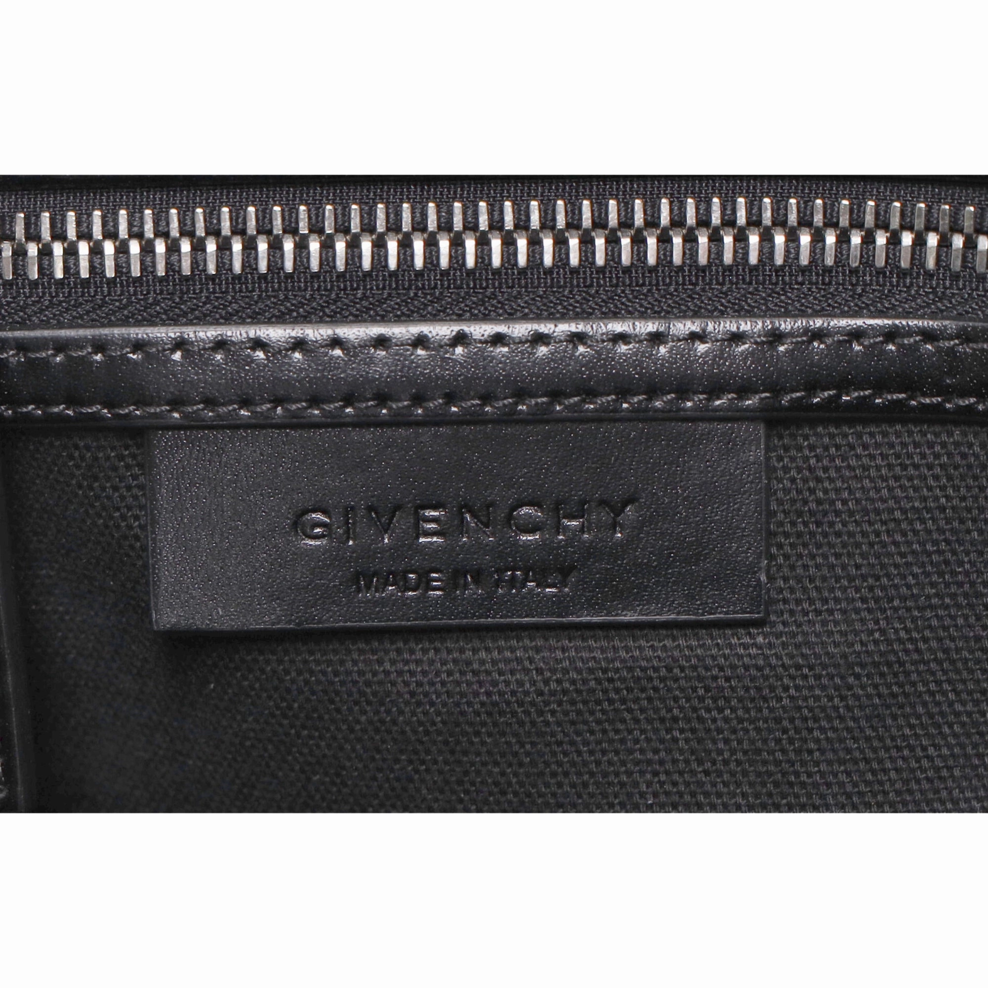 Givenchy Medium Antigona Handbag in Black Calf Leather