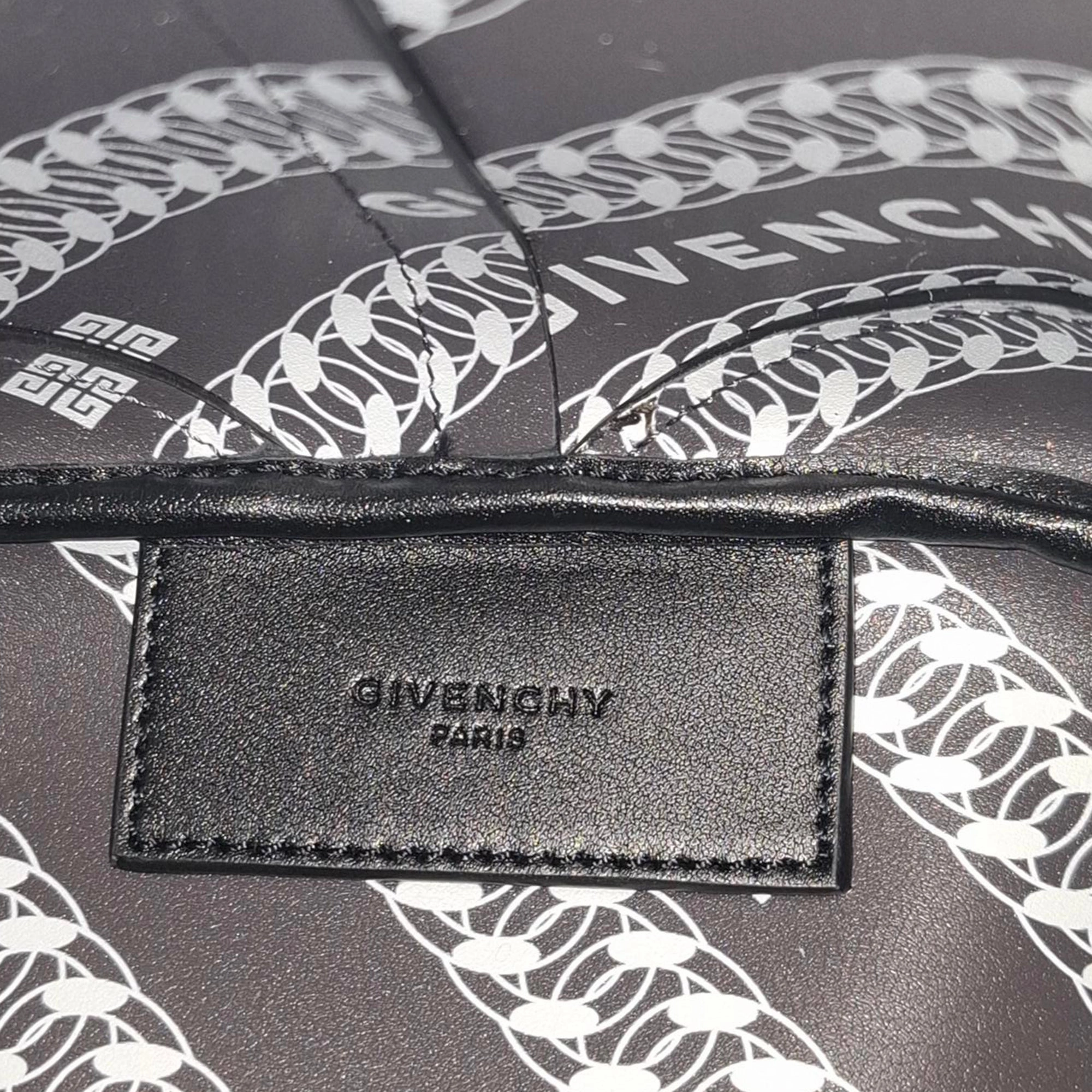 Givenchy Wing Shopper Tote in Black Leather