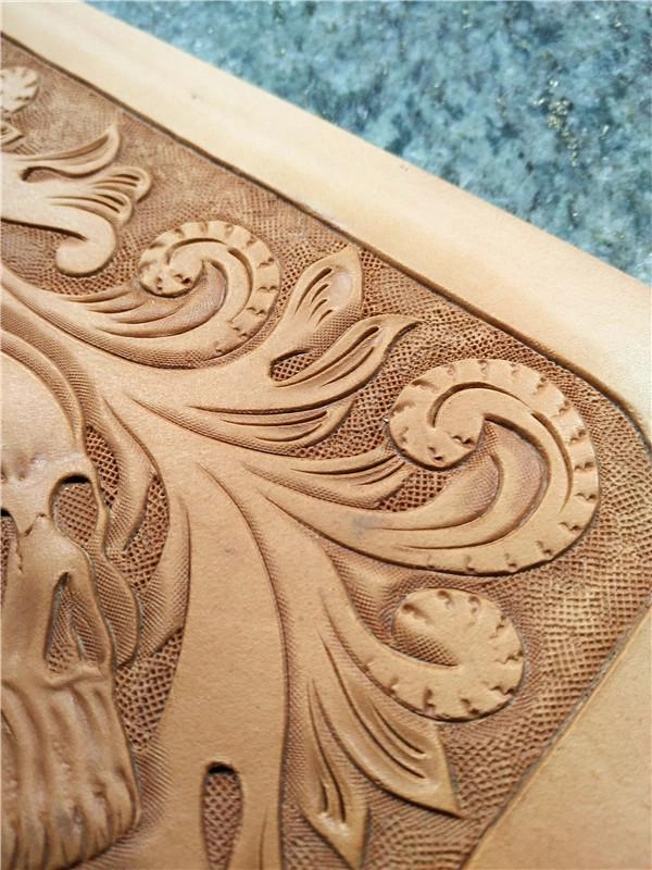 Handmade Leather billfold Tooled Skull Biker Wallet Mens Wallet With Chain Wallet Biker Wallet for Men