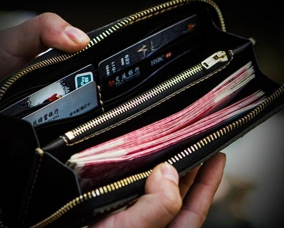 Handmade Leather Men Tooled Carp Cool Leather Biker Wallets Long Wallets for Men