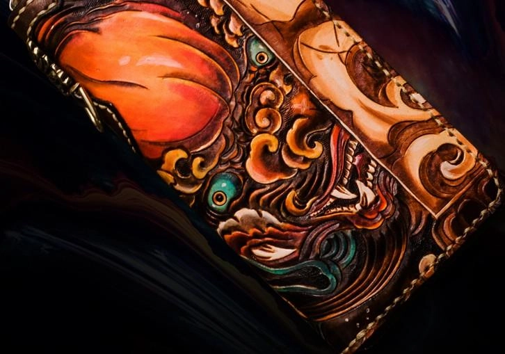 Handmade Leather Tooled Chinese Lion Mens Chain Biker Wallet Cool Leather Wallet Long Phone Wallets for Men