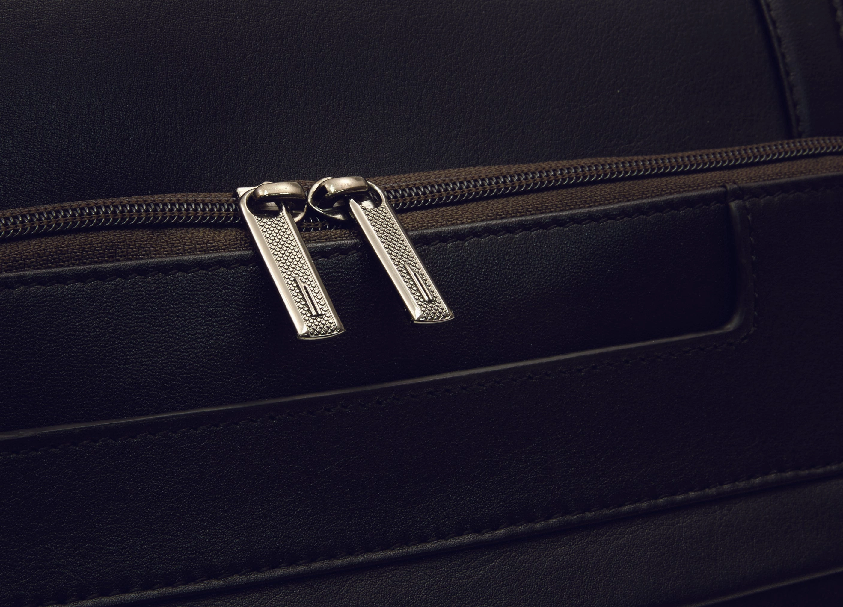 Hartmann Aviator Expandable Zipper Brief