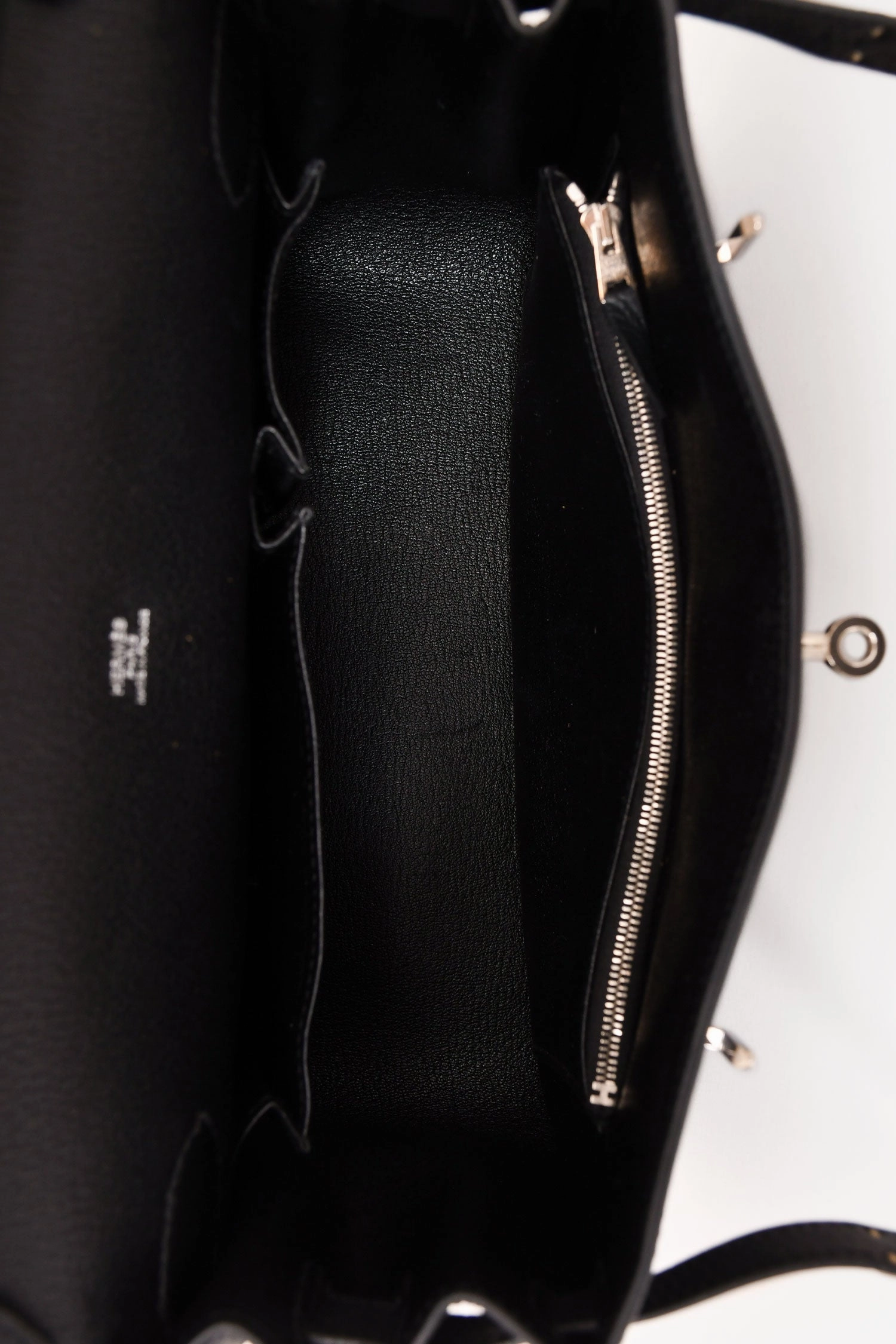 Hermes 2018 Black Clemence Leather Jypsiere 28 PHW