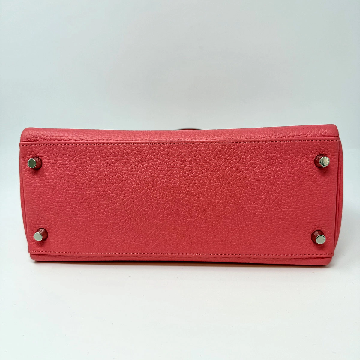 Hermes Clemence Kelly Retourne 28 Handle Bag