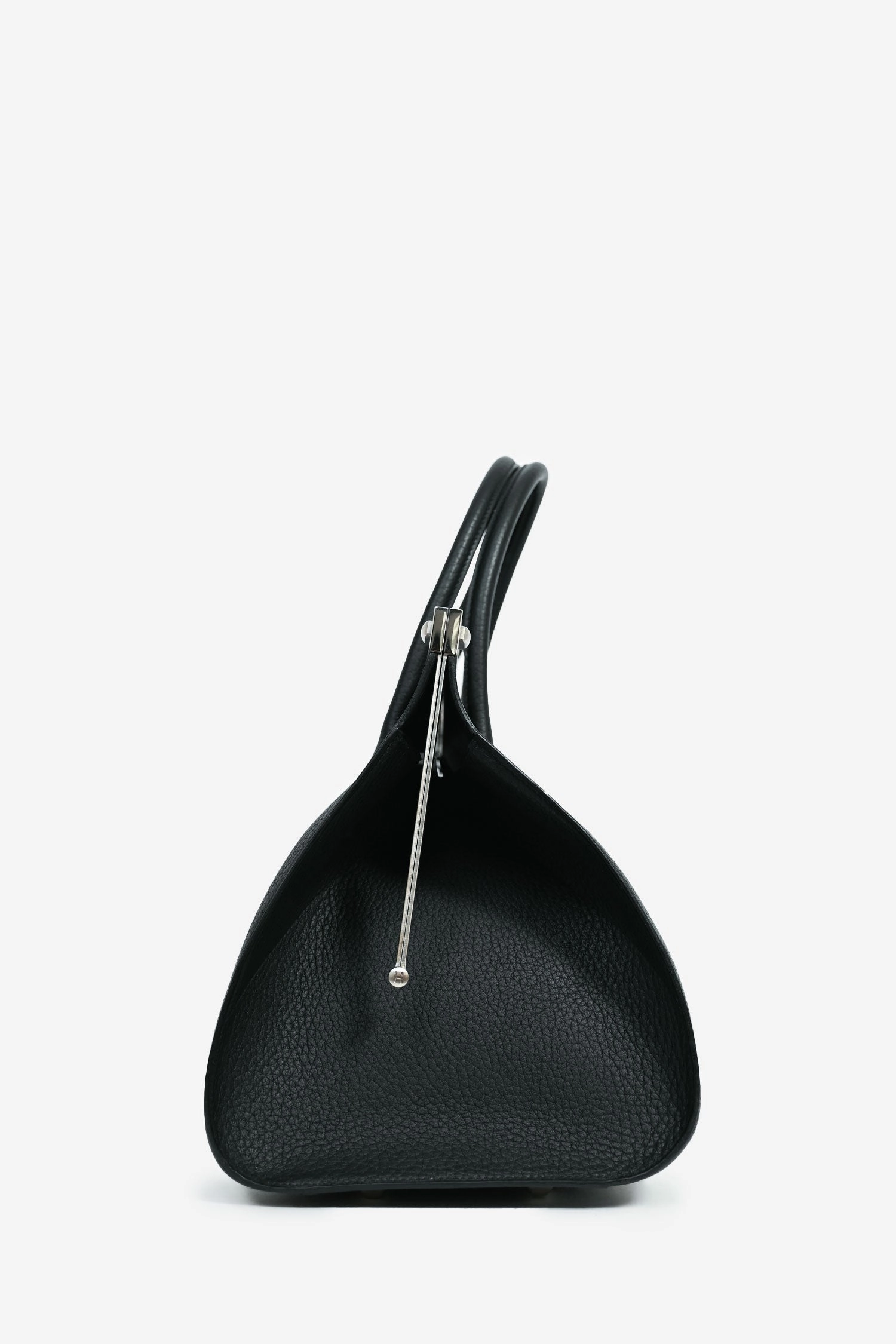 Herms 2005 Black Togo Leather 'Chamonix Hold Up Frame' Tote