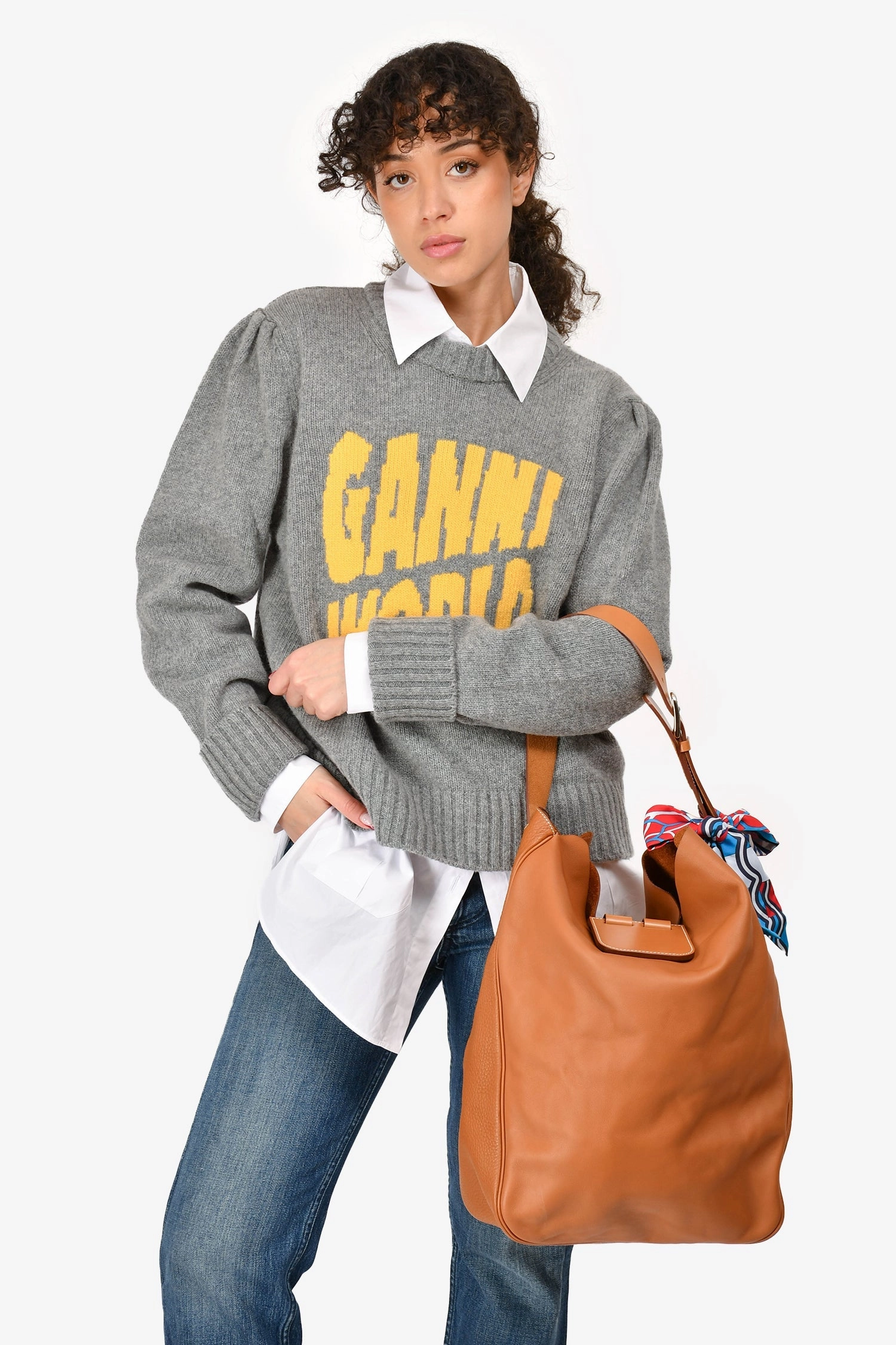 Herms 2015 Tan Swift & Clemence Virevolte 29 Shoulder Bag