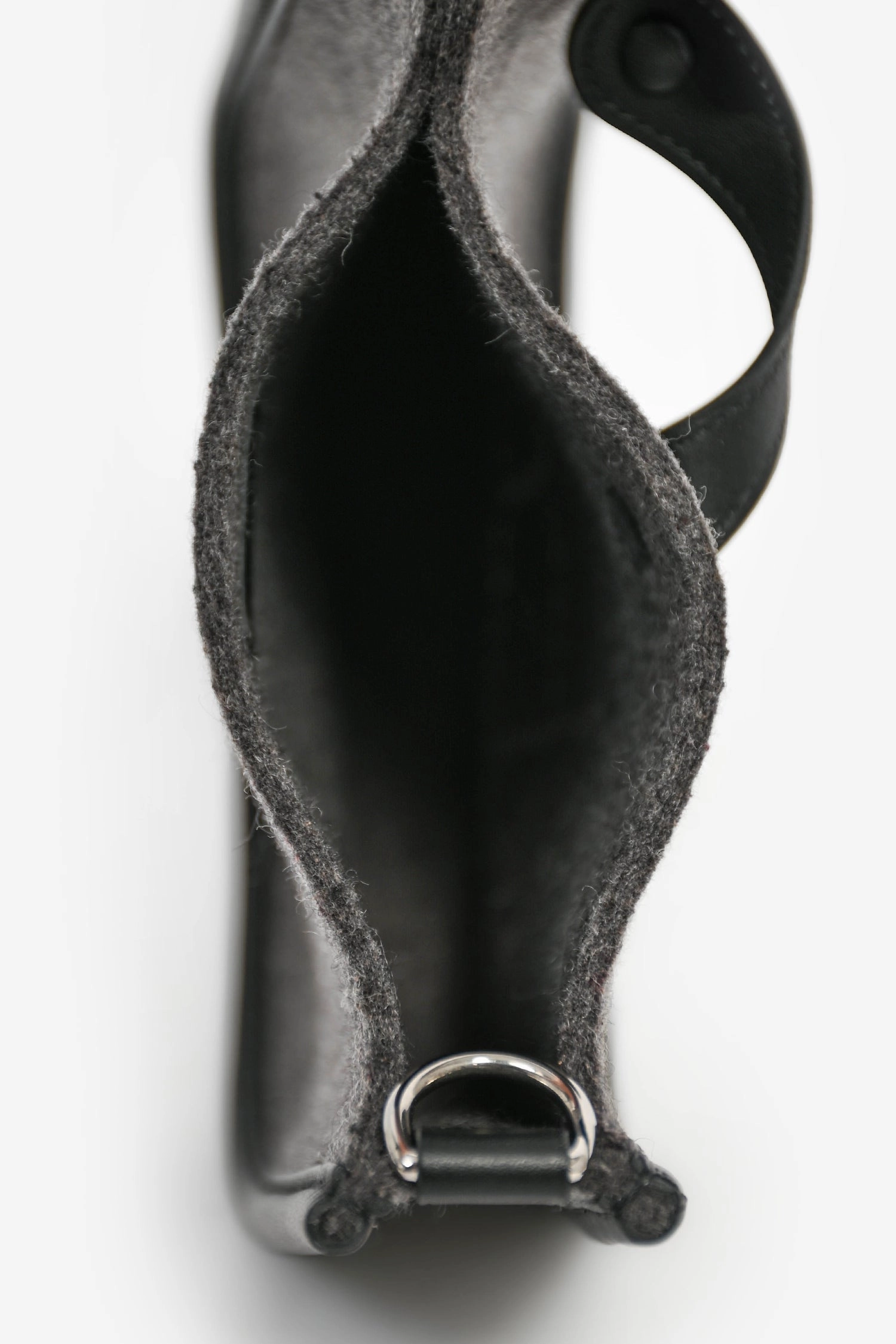 Herms 2019 Grey Felt Black Leather Trimmed Evelyne TPM
