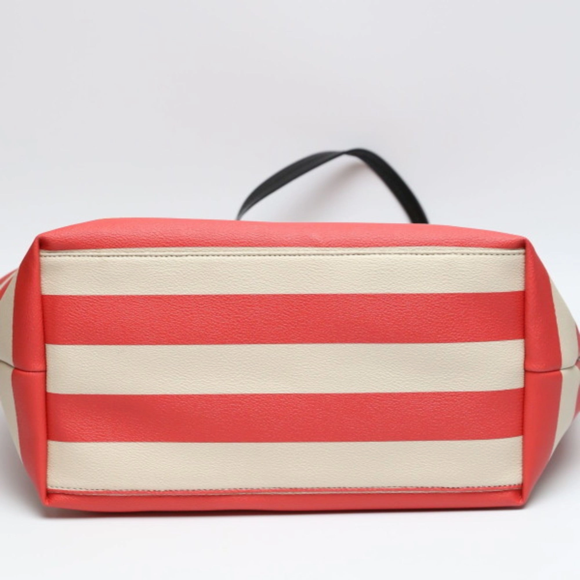 Kate Spade   Color Pvc Leather Tote Bag (Pre-Owned)