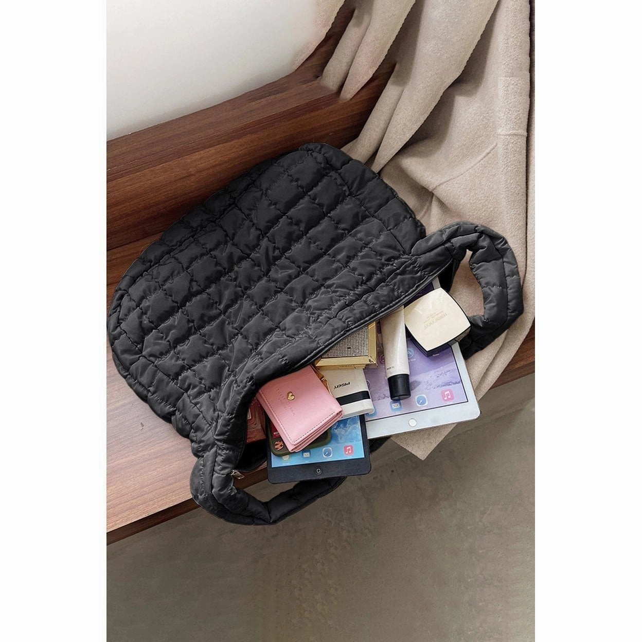 Kylie Quilted Zipper Tote Bag - ONE SIZE