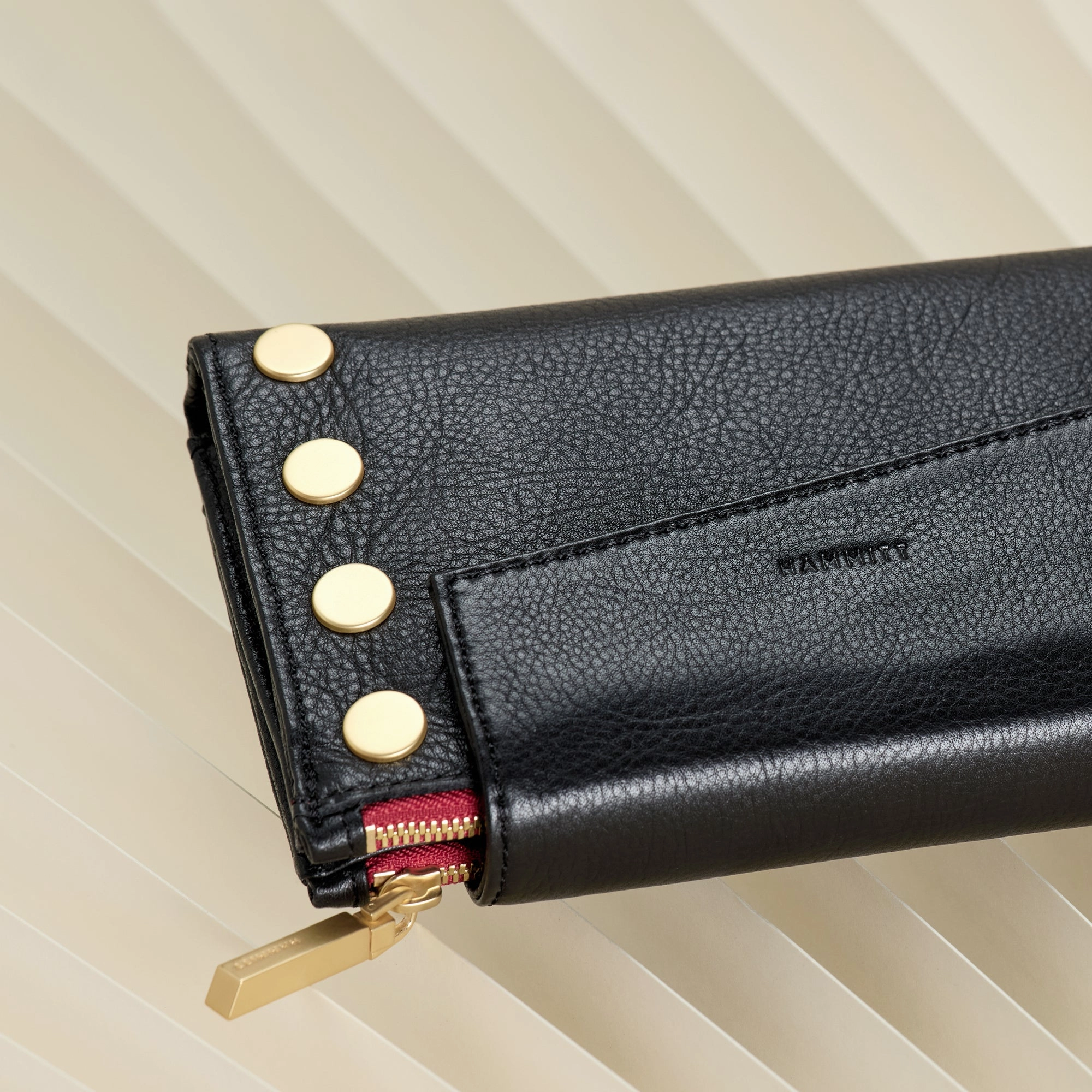 Levy | Black/Brushed Gold Red Zip