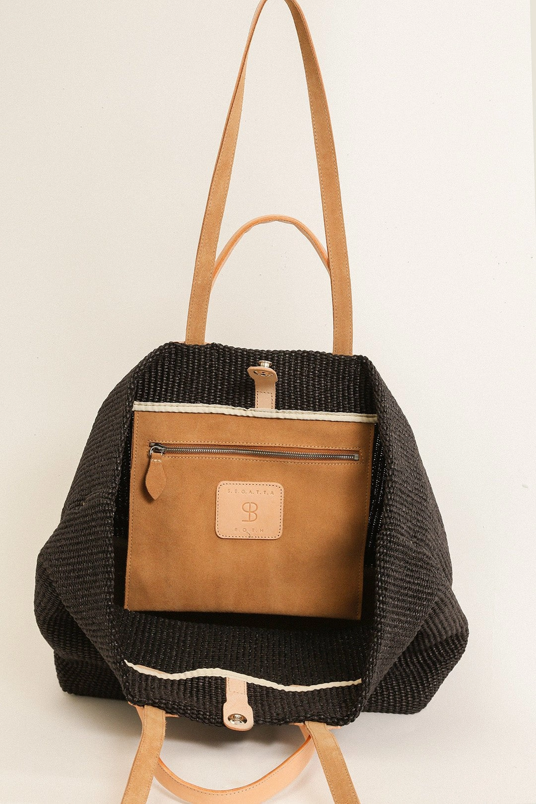 LISBON LARGE ITALIAN TOTE IN BLACK