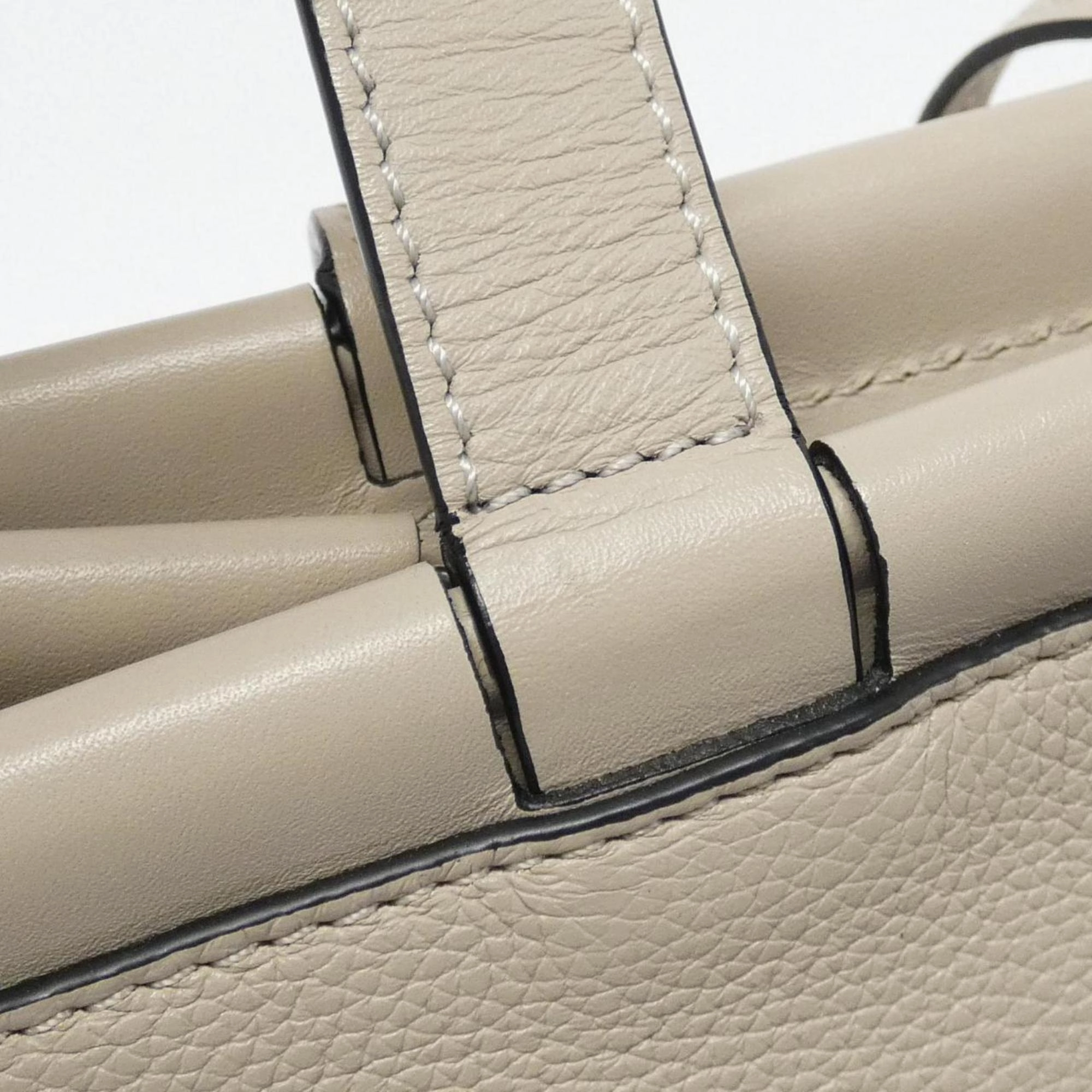 Loewe Cushion Leather Tote Bag (Pre-Owned)