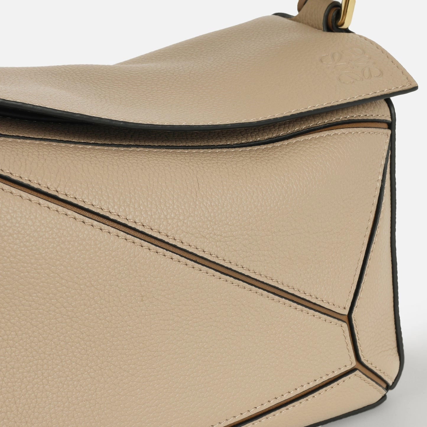 Loewe Loewe - Puzzle Small - Sand / Mink Calfskin GHW - Pre-Loved