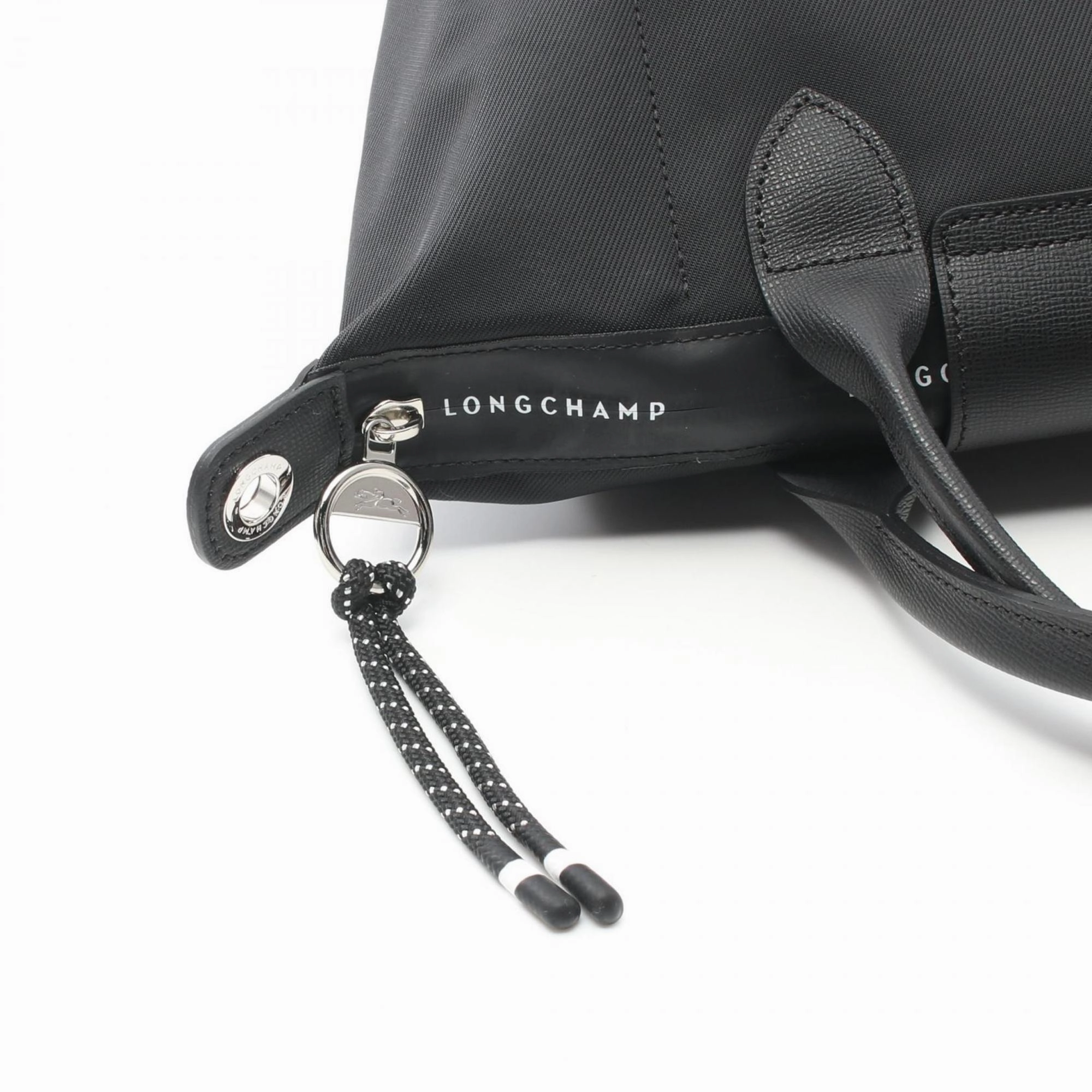Longchamp Nylon Leather Tote Bag (Pre-Owned)