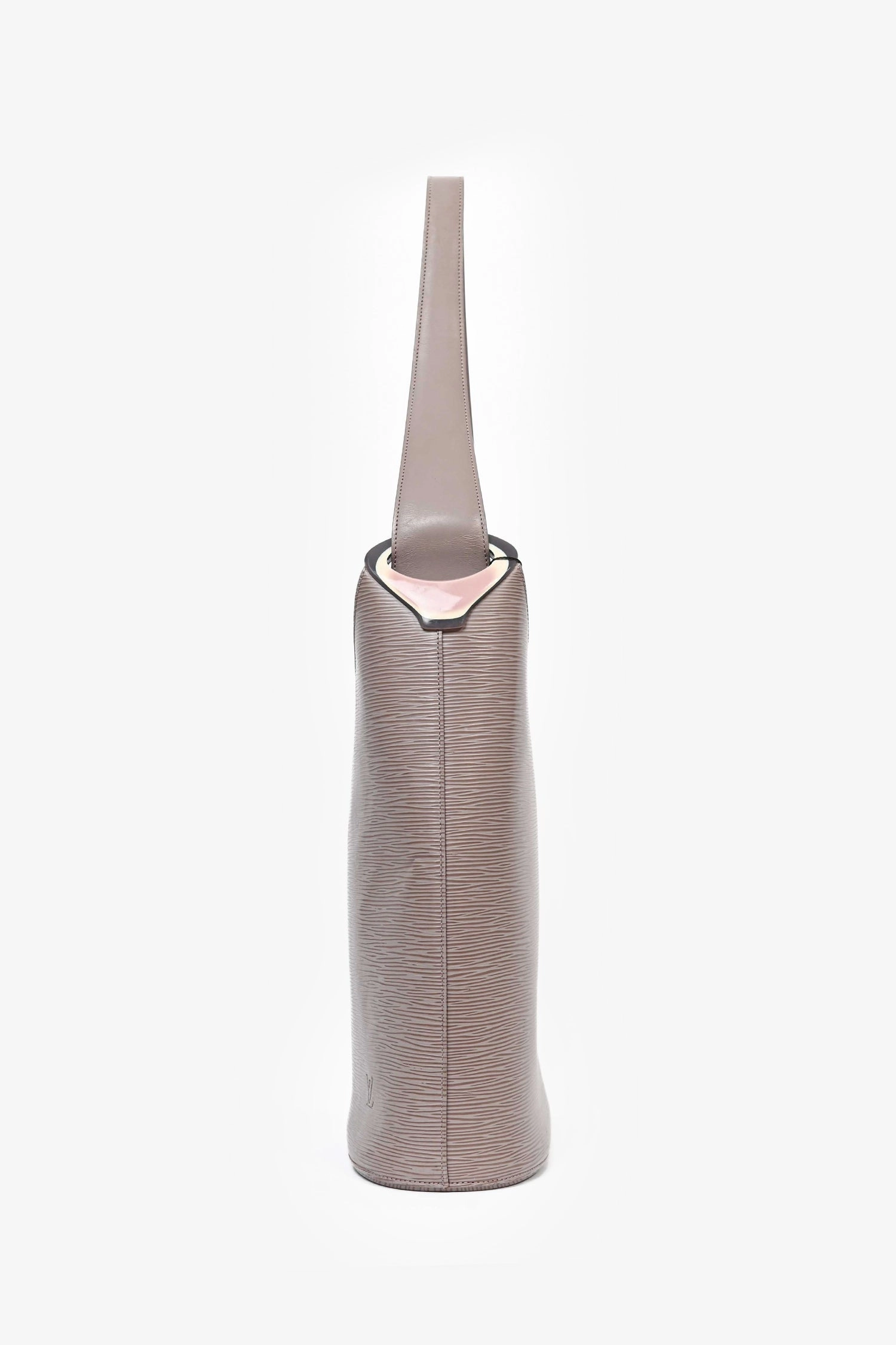 Louis Vuitton 2000 Lilac Epi Leather 'Sac Verseau' Shoulder Bag (As Is)