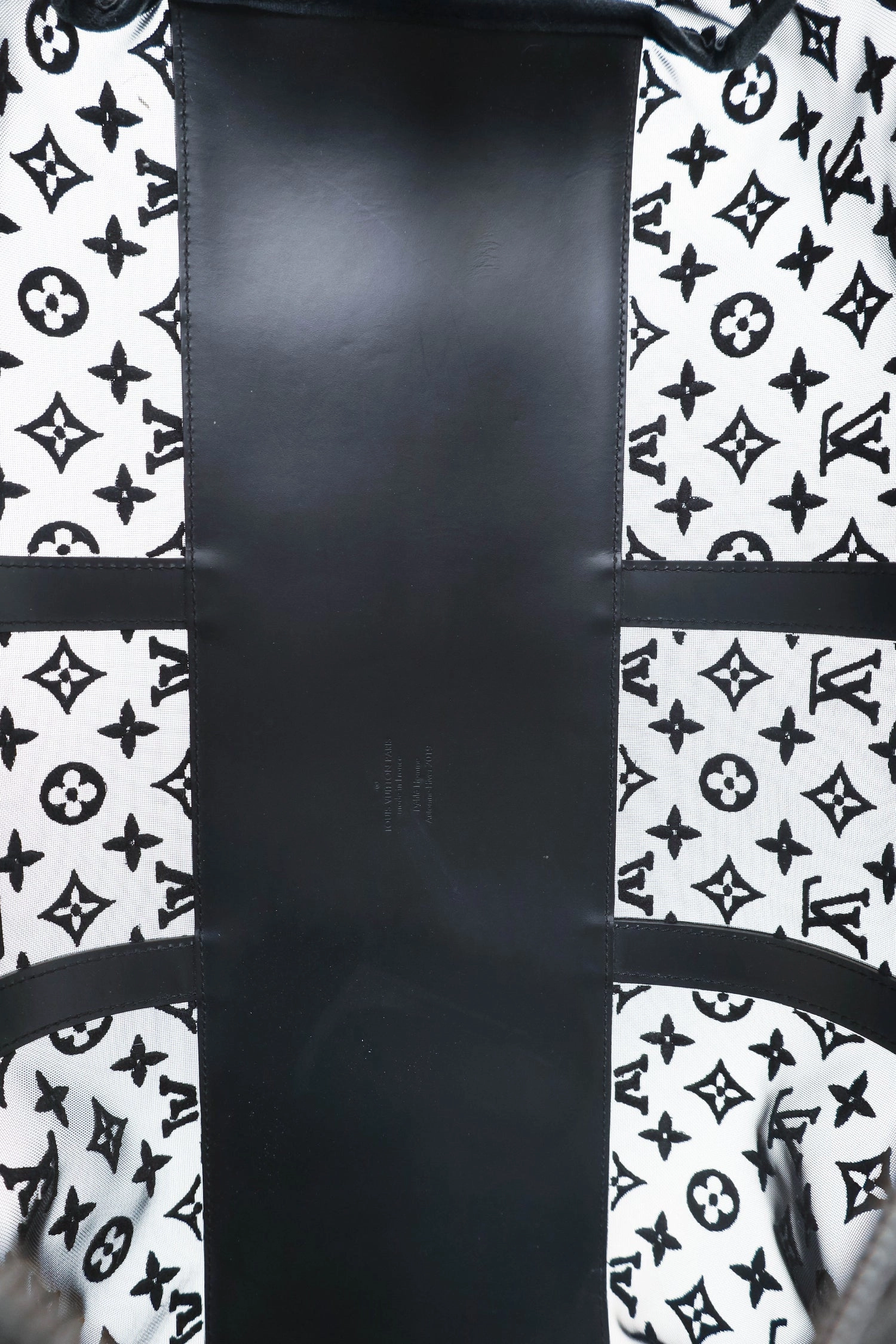 Louis Vuitton Black Mesh Keepall Bandouliere 50