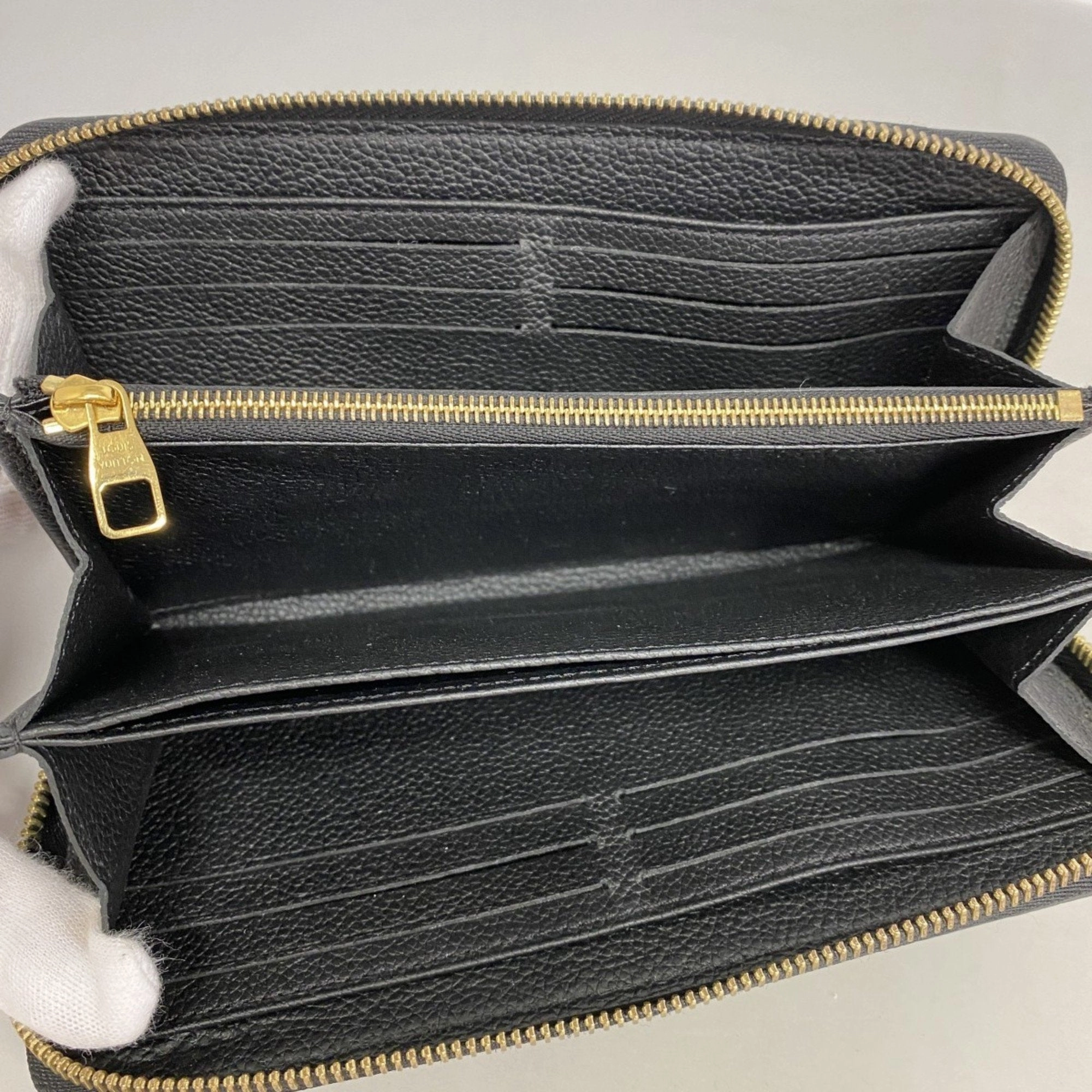 Louis Vuitton Long Wallet (Bi-Fold) (Pre-Owned)