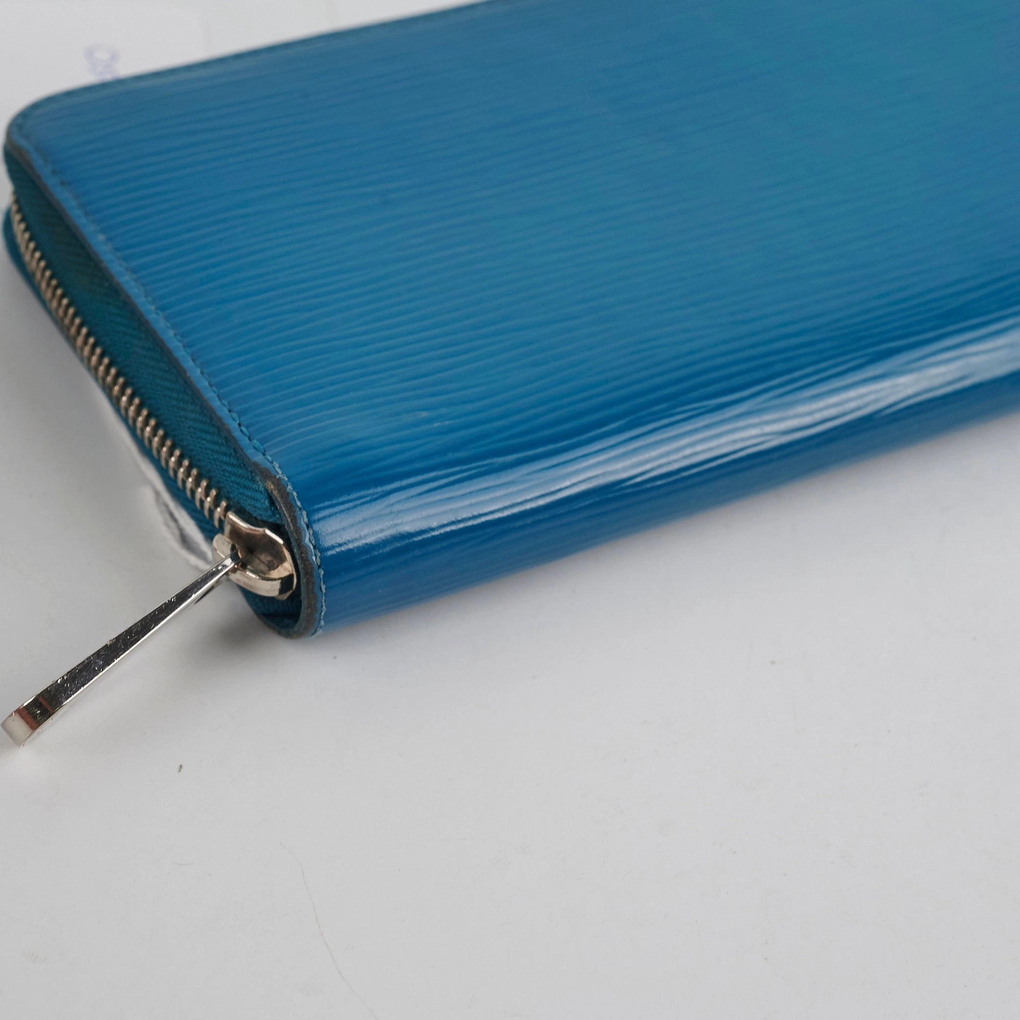 Louis Vuitton Long Zippy Epi Blue Wallet
