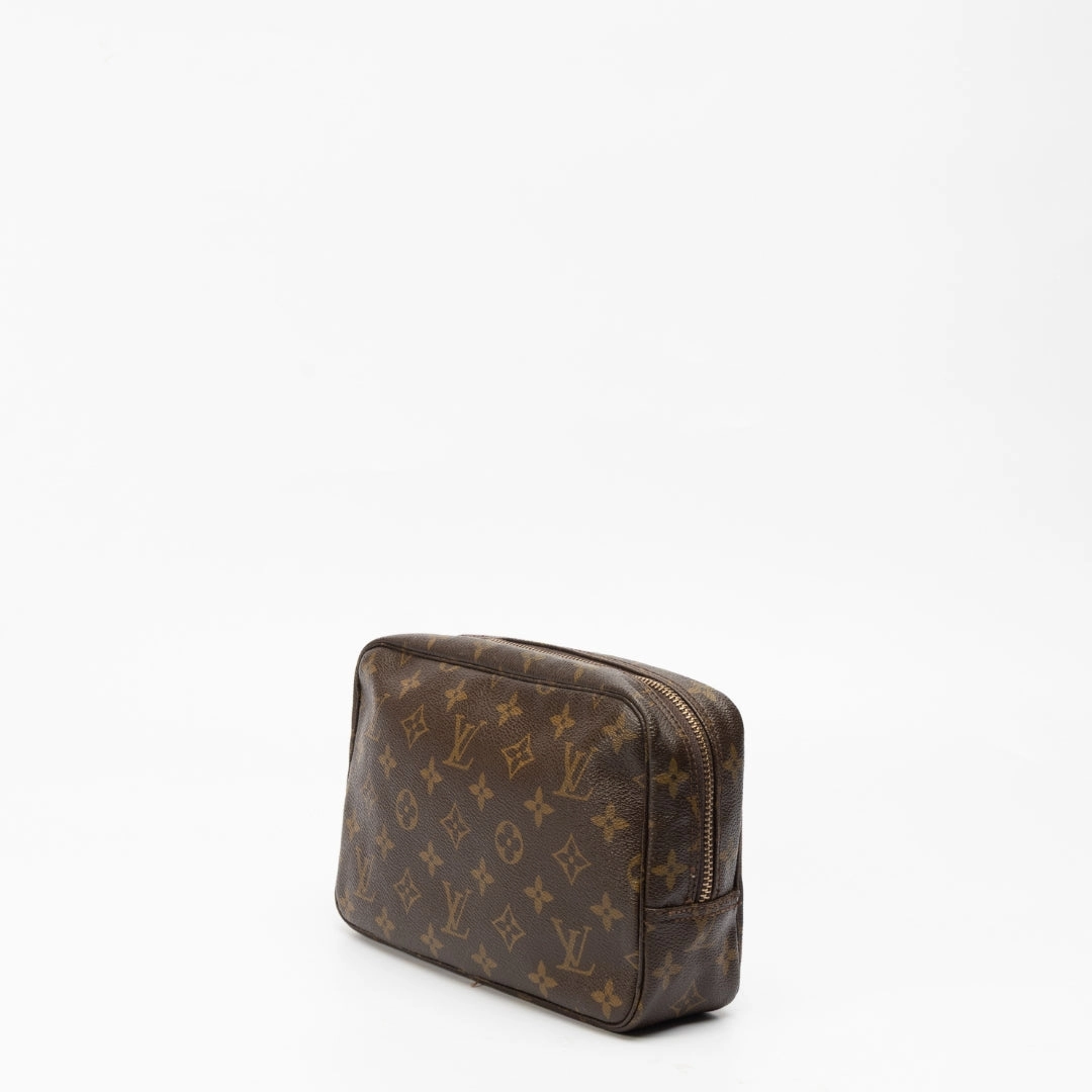 Louis Vuitton Monogram Canvas Trousse Toilette 28 Cosmetic Case