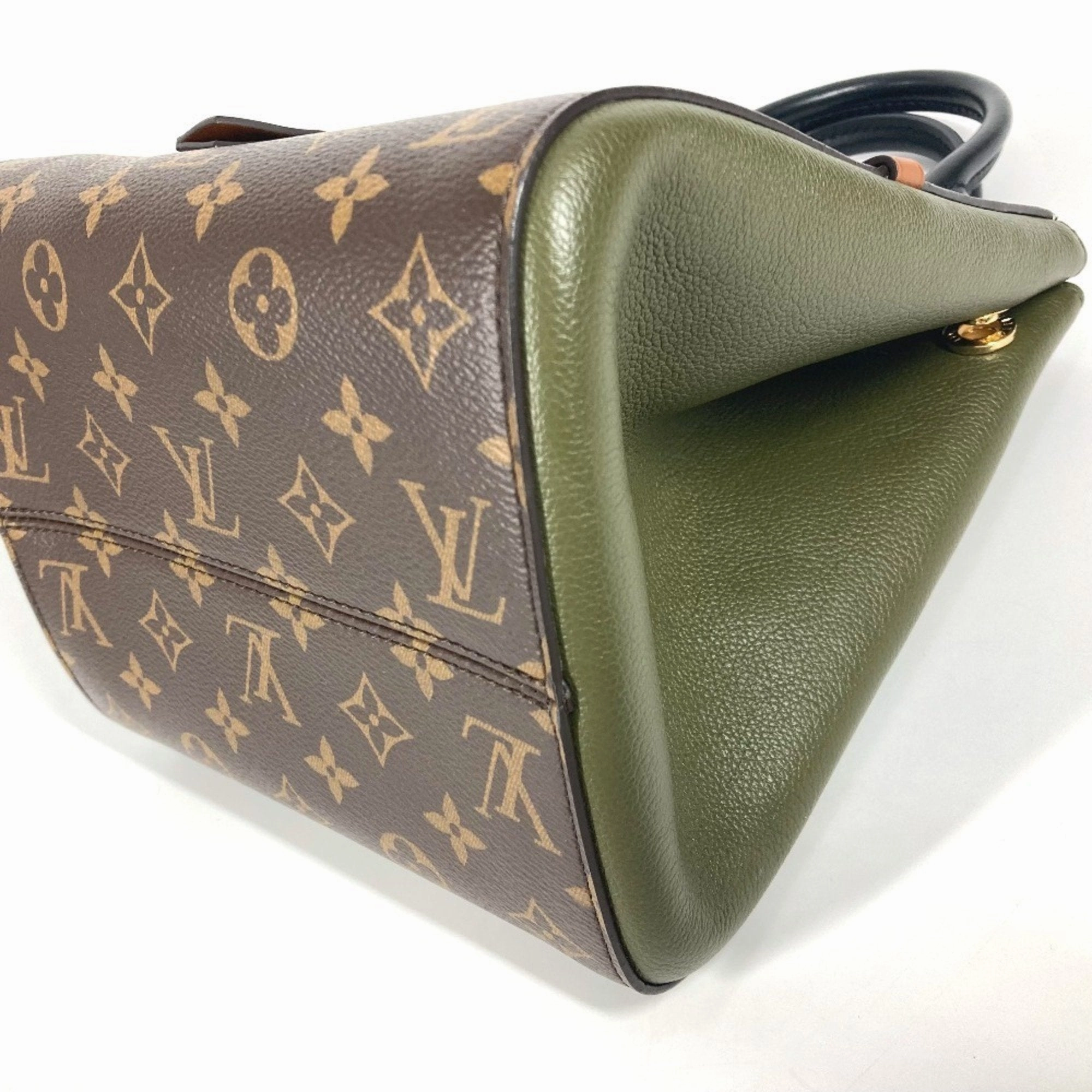 Louis Vuitton  Monogram Handbag Tote Bag (Pre-Owned)