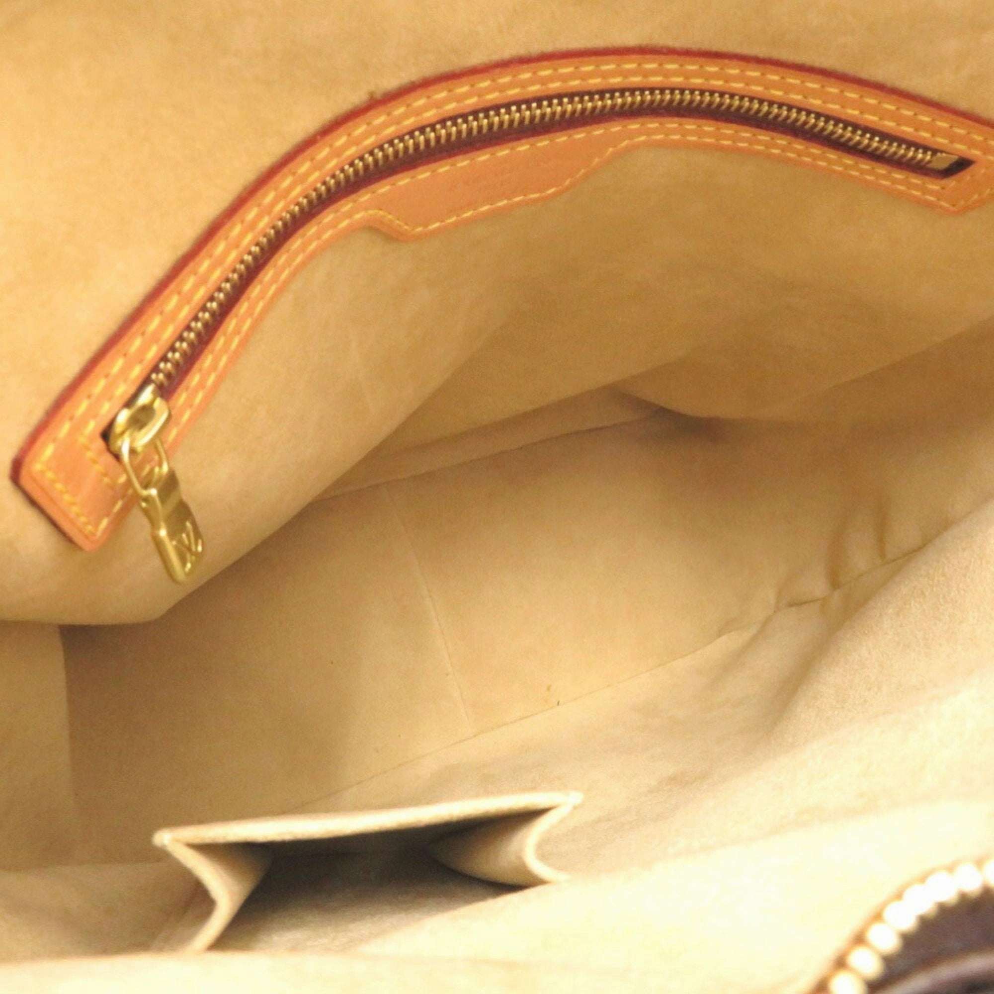 Louis Vuitton Monogram Monogram Shoulder Bag (Pre-Owned)