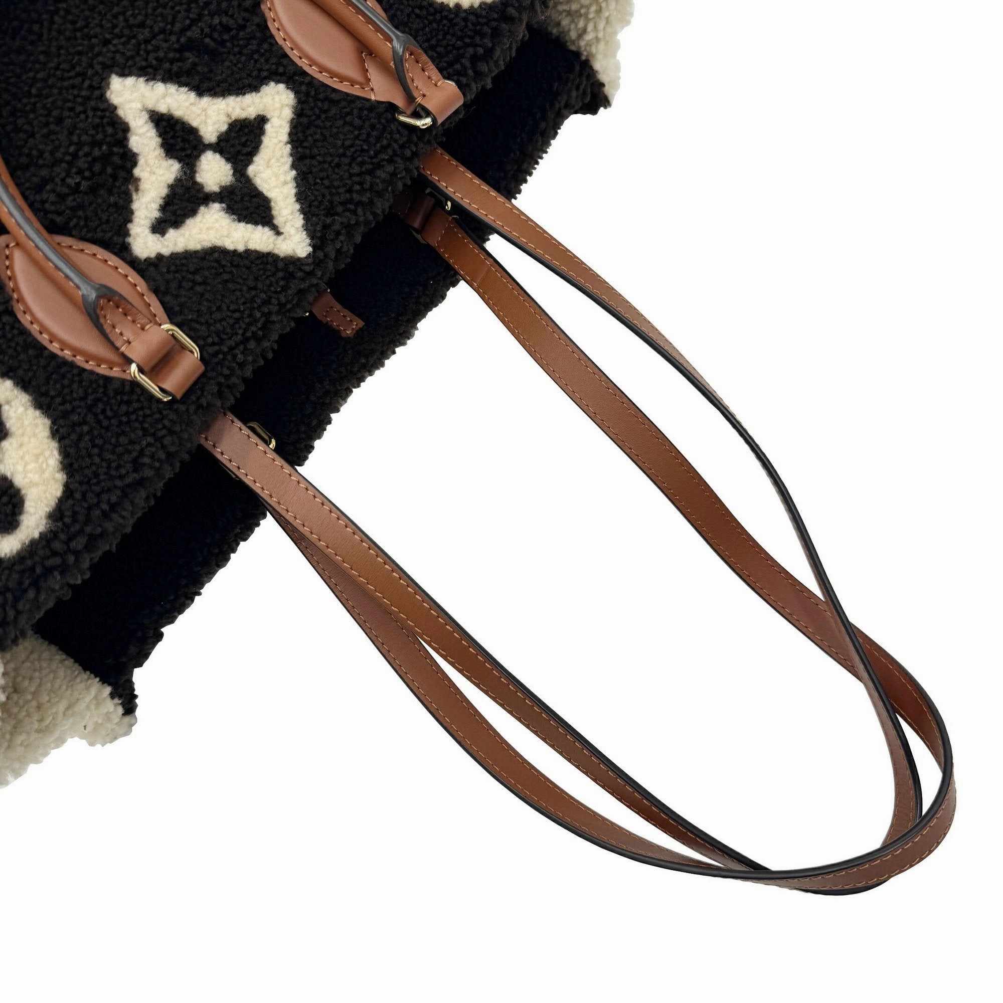 Louis Vuitton Onthego Fur Tote Bag (Pre-Owned)