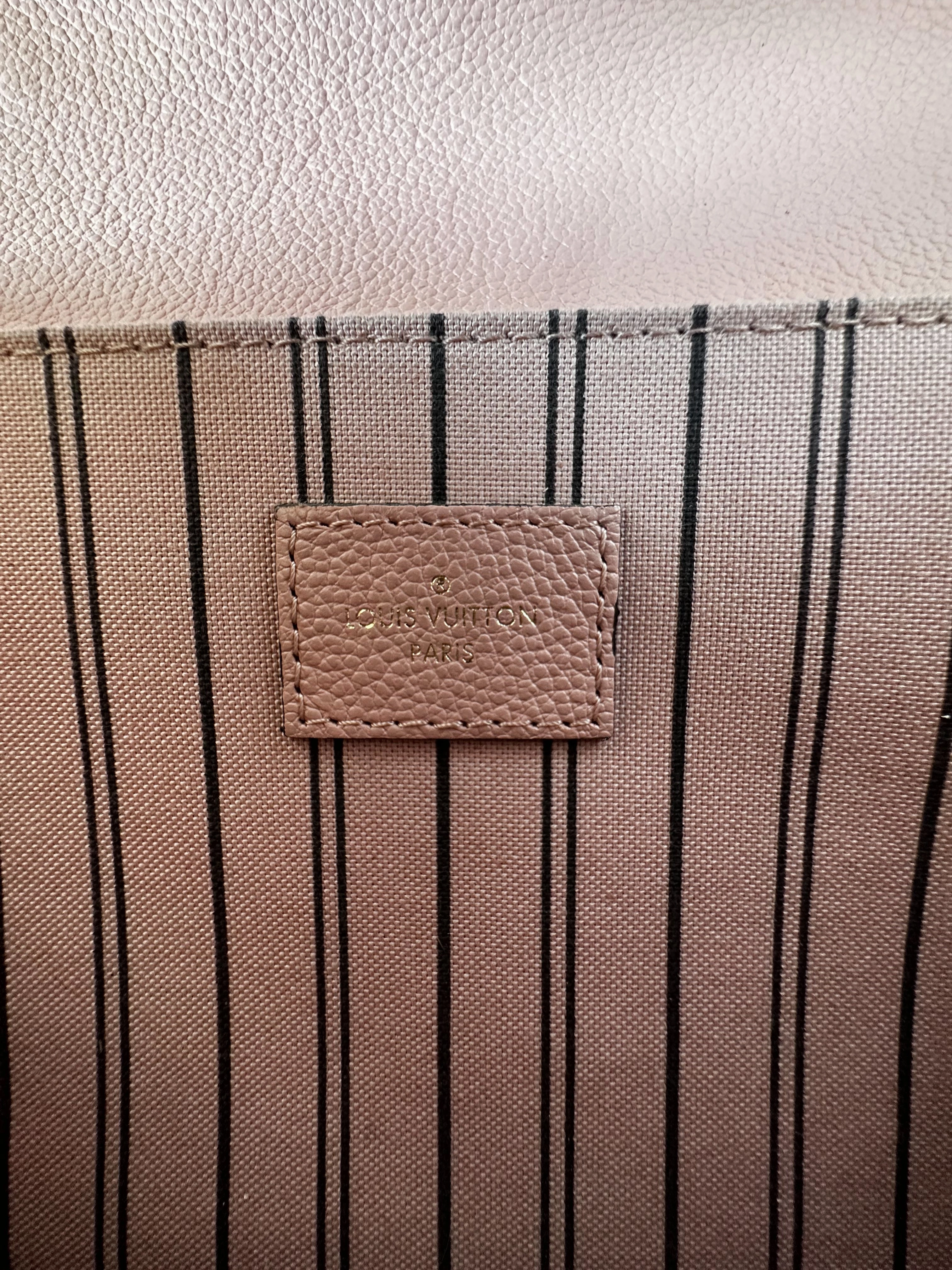 Louis Vuitton Pink Monogram Empriente Pochette Mtis