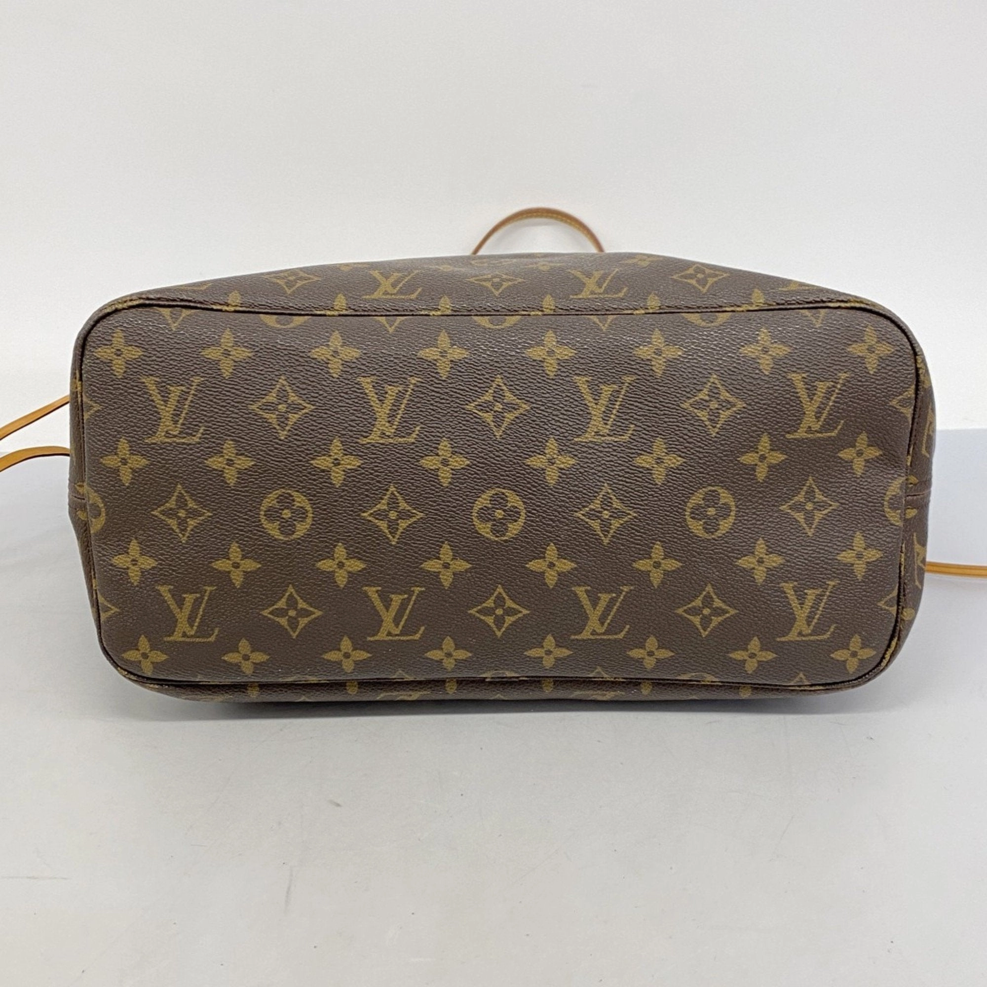 Louis Vuitton Tote Bag (Pre-Owned)