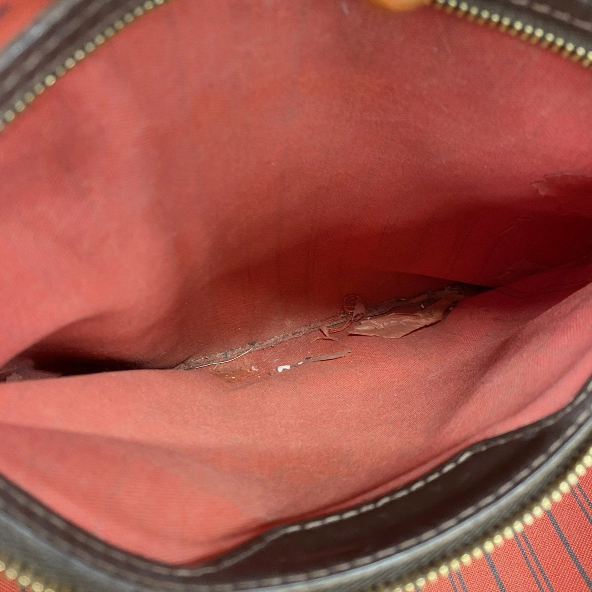 Louis Vuitton Tote Bag (Pre-Owned)