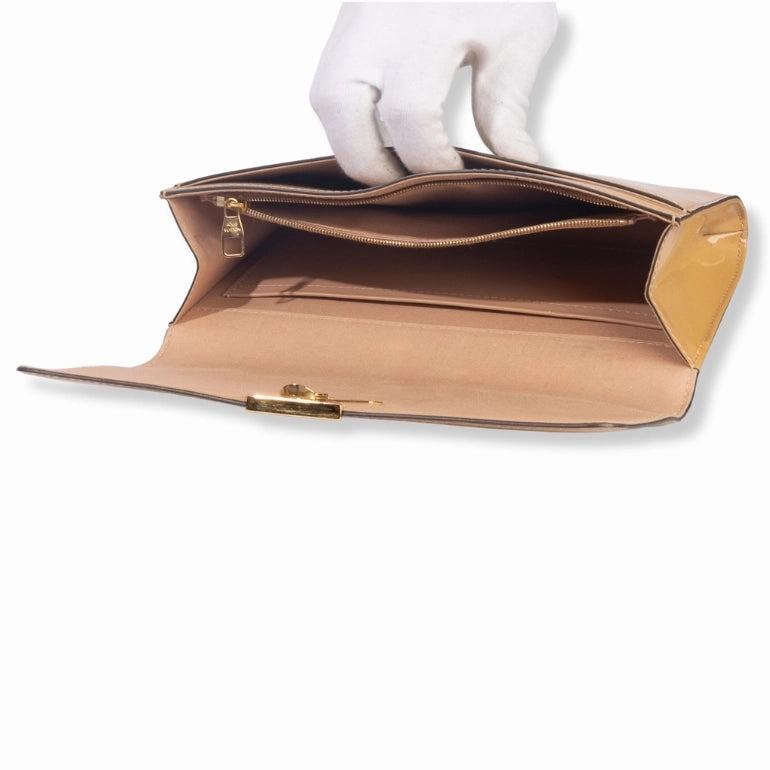 Louis Vuitton Vernis Louise Clutch