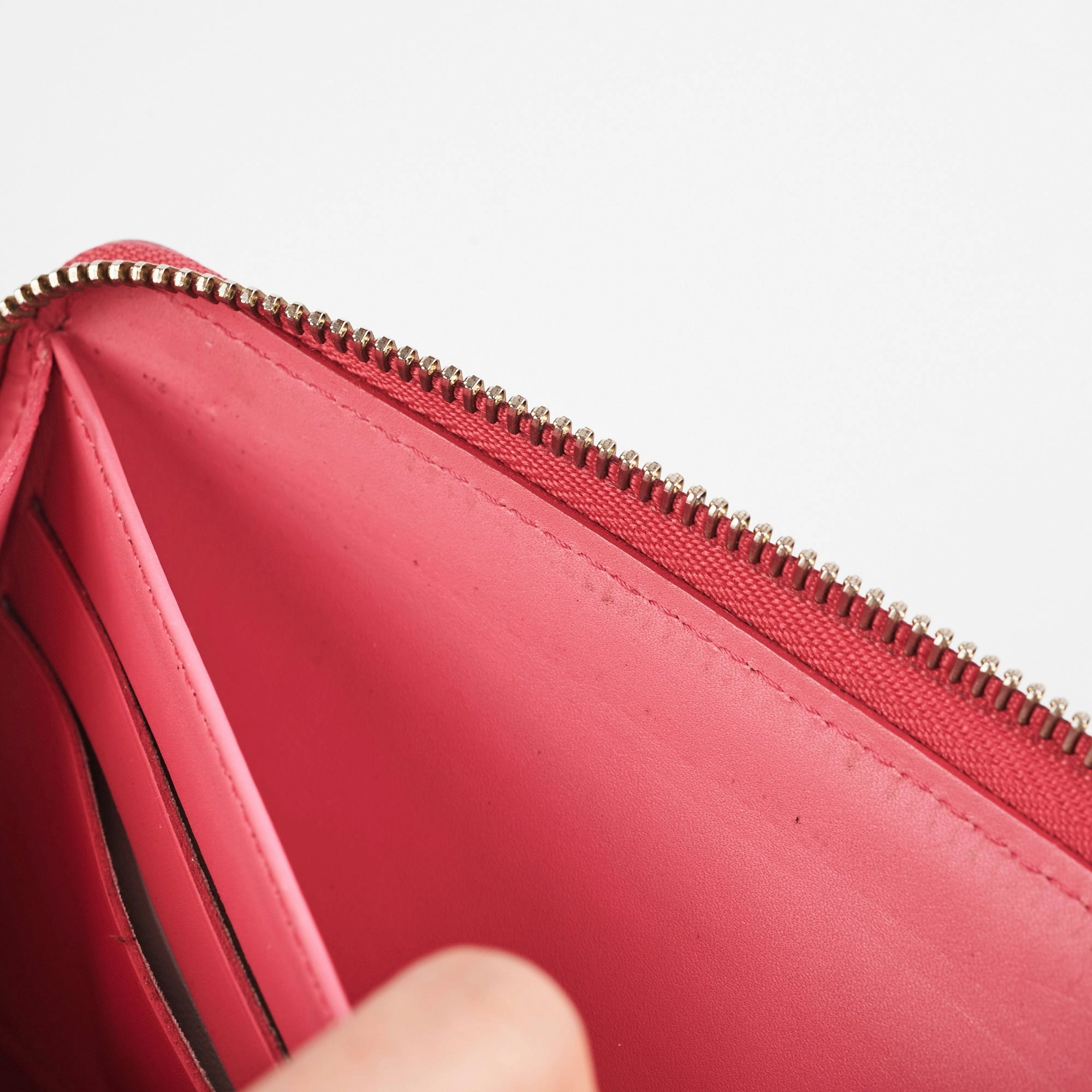 Louis Vuitton Vernis Pink Long Zippy Wallet