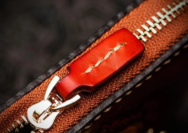 Mah???k???la Leather Brown Small Biker Wallet Mens Cool billfold Chain Wallet Trucker Wallet with Chain