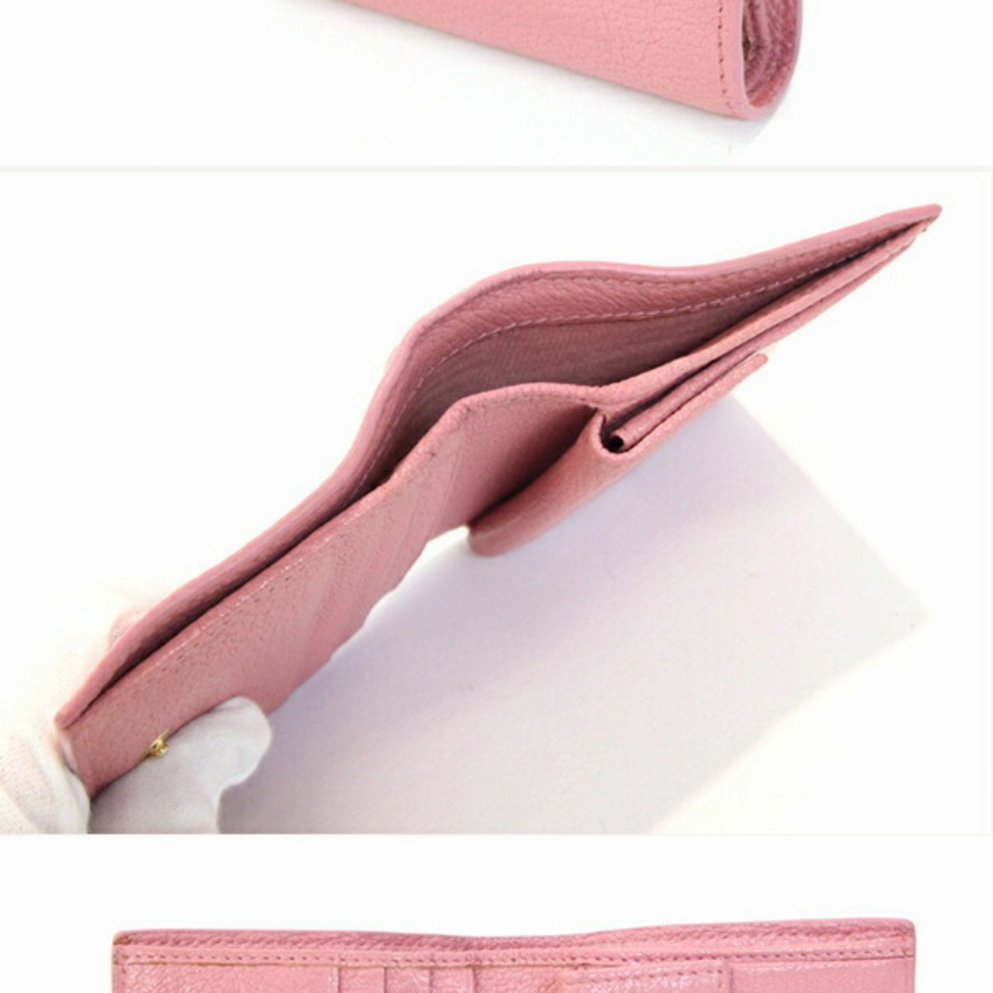 Miu Miu Leather Wallet (Bi-Fold) (Pre-Owned)