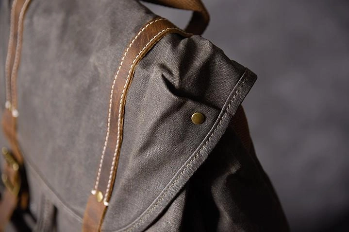 Oil Wax Canvas Mens Cool Backpack Large Canvas Travel Backpack Hiking Backpack for Men