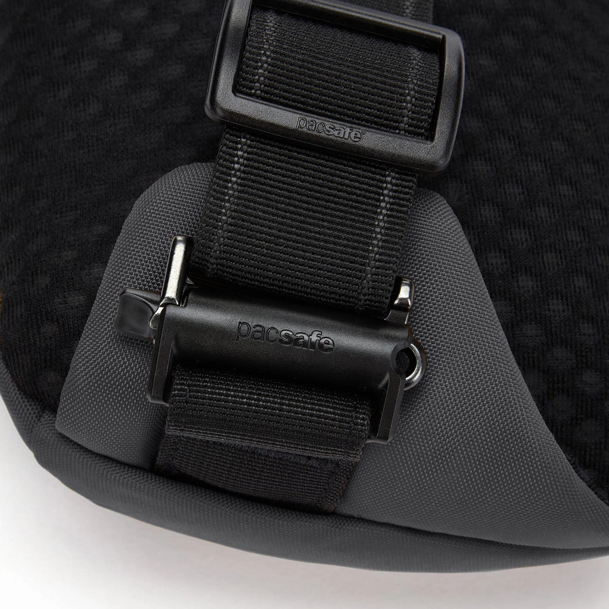 Pacsafe V Anti-theft Action Sling Pack