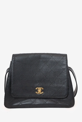 Pre-Loved Chanel 1997-99 Black Caviar CC Turn Lock Flap Bag
