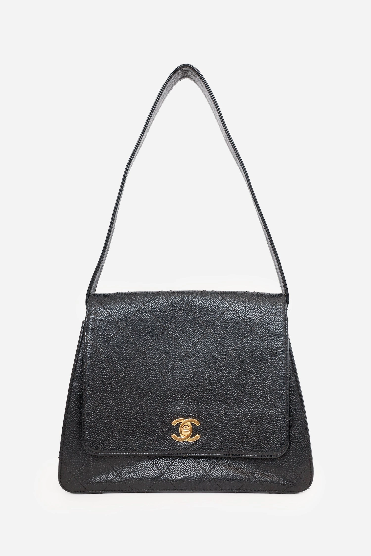 Pre-Loved Chanel 1997-99 Black Caviar CC Turn Lock Flap Bag