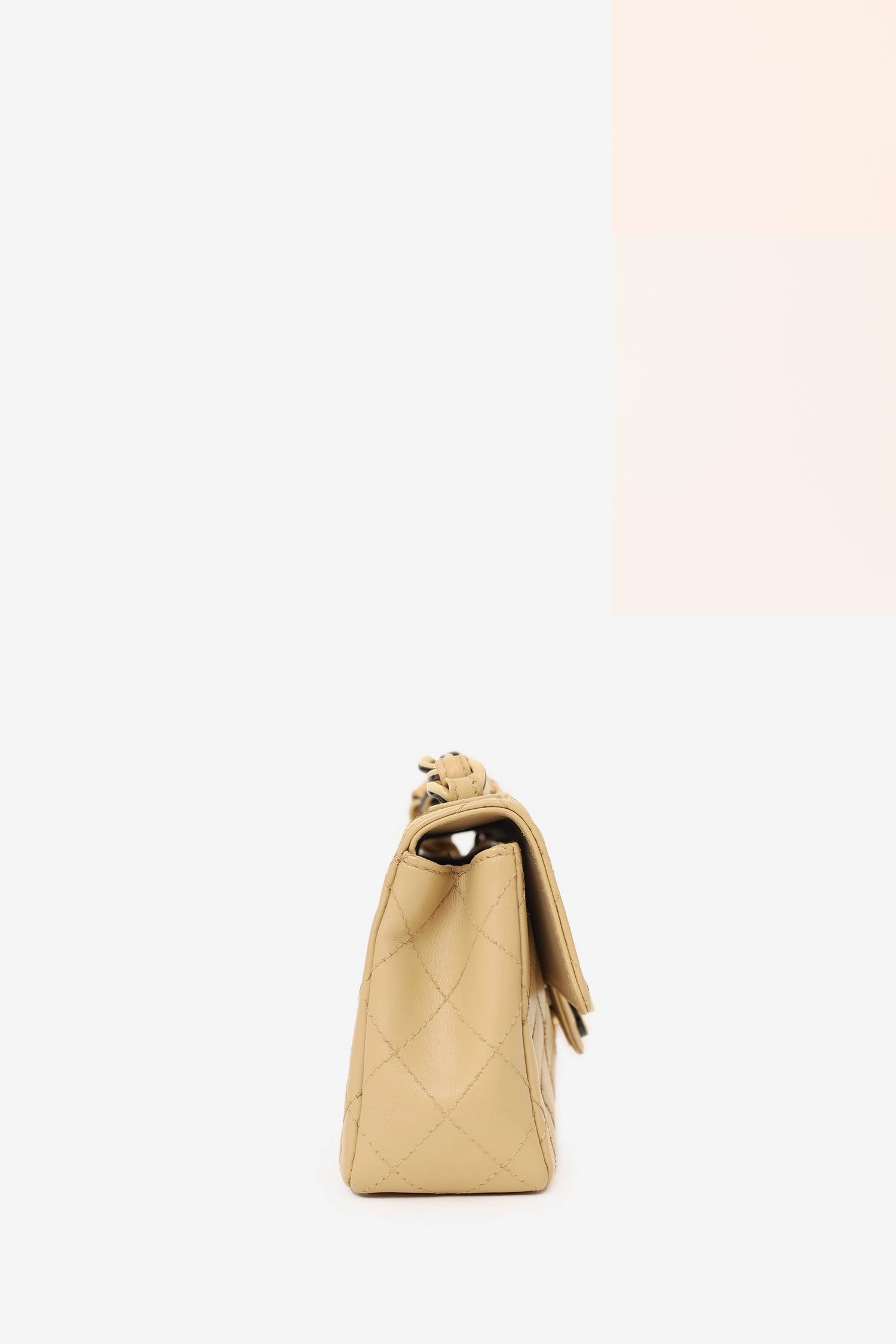 Pre-Loved Chanel 2000-2002 Cream Quilted Lambskin Mini Flap Bag