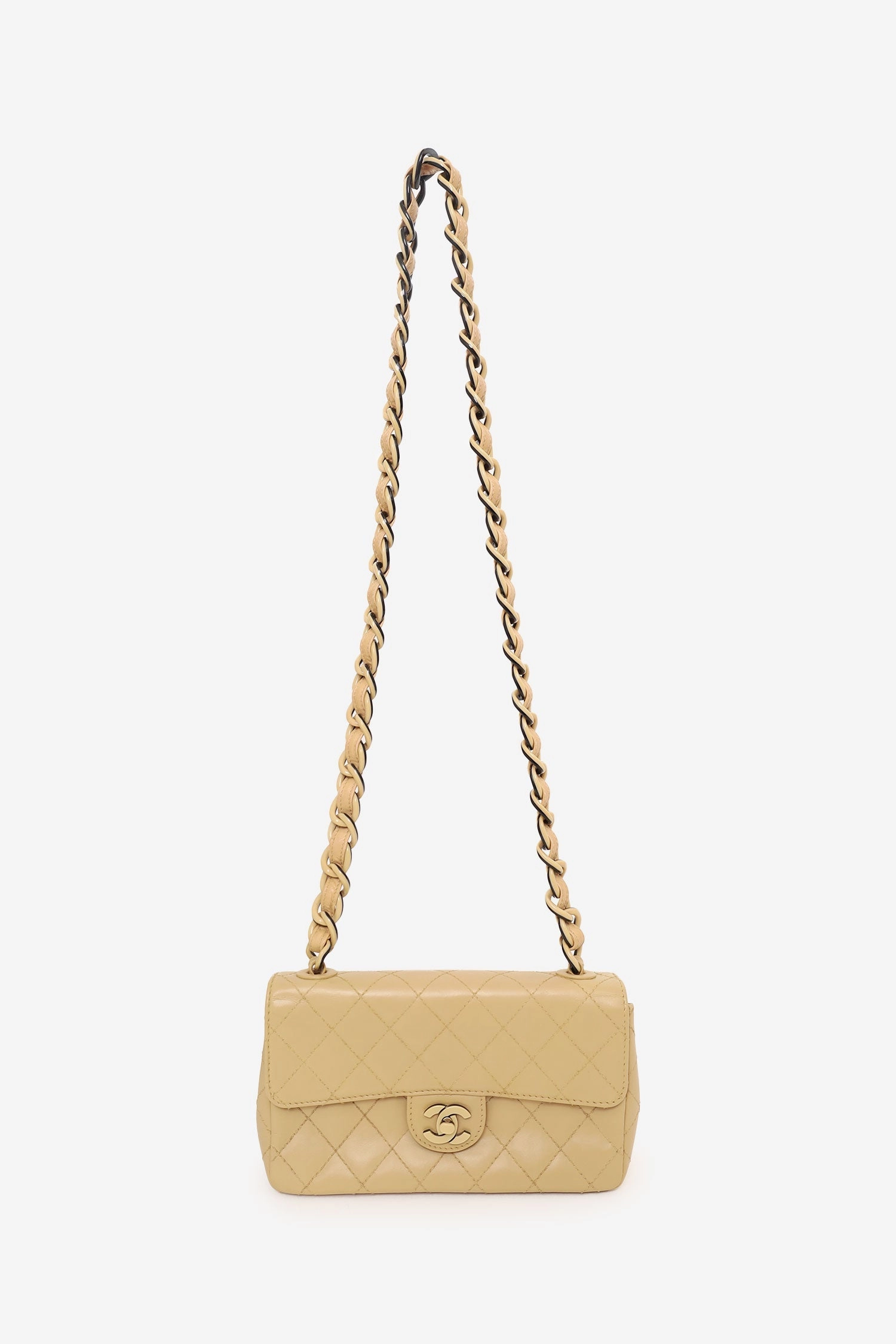 Pre-Loved Chanel 2000-2002 Cream Quilted Lambskin Mini Flap Bag
