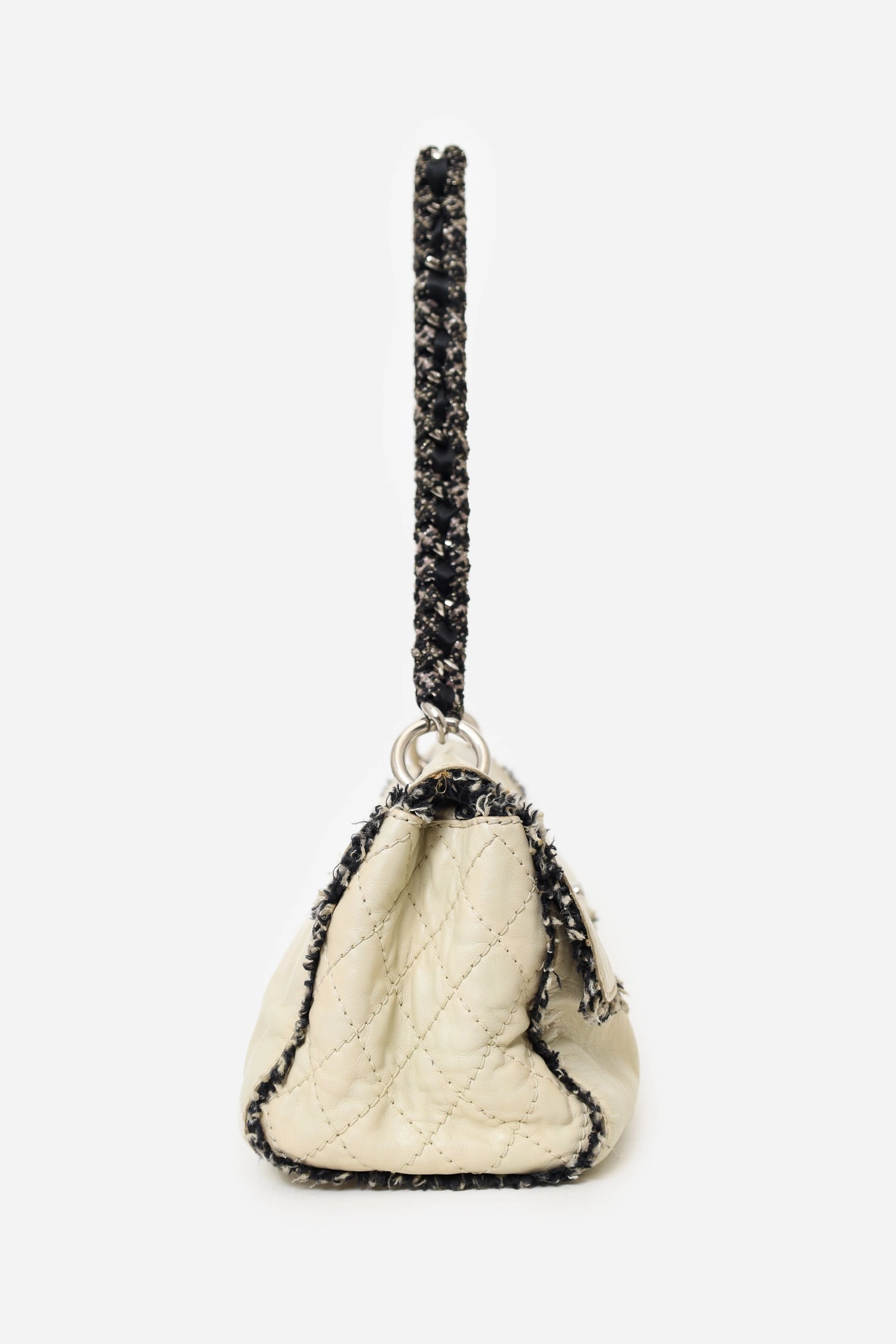 Pre-Loved Chanel 2009-10 White Lambskin/Tweed Medium Tweedy Flap Bag
