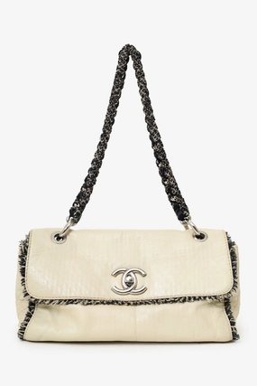 Pre-Loved Chanel 2009-10 White Lambskin/Tweed Medium Tweedy Flap Bag