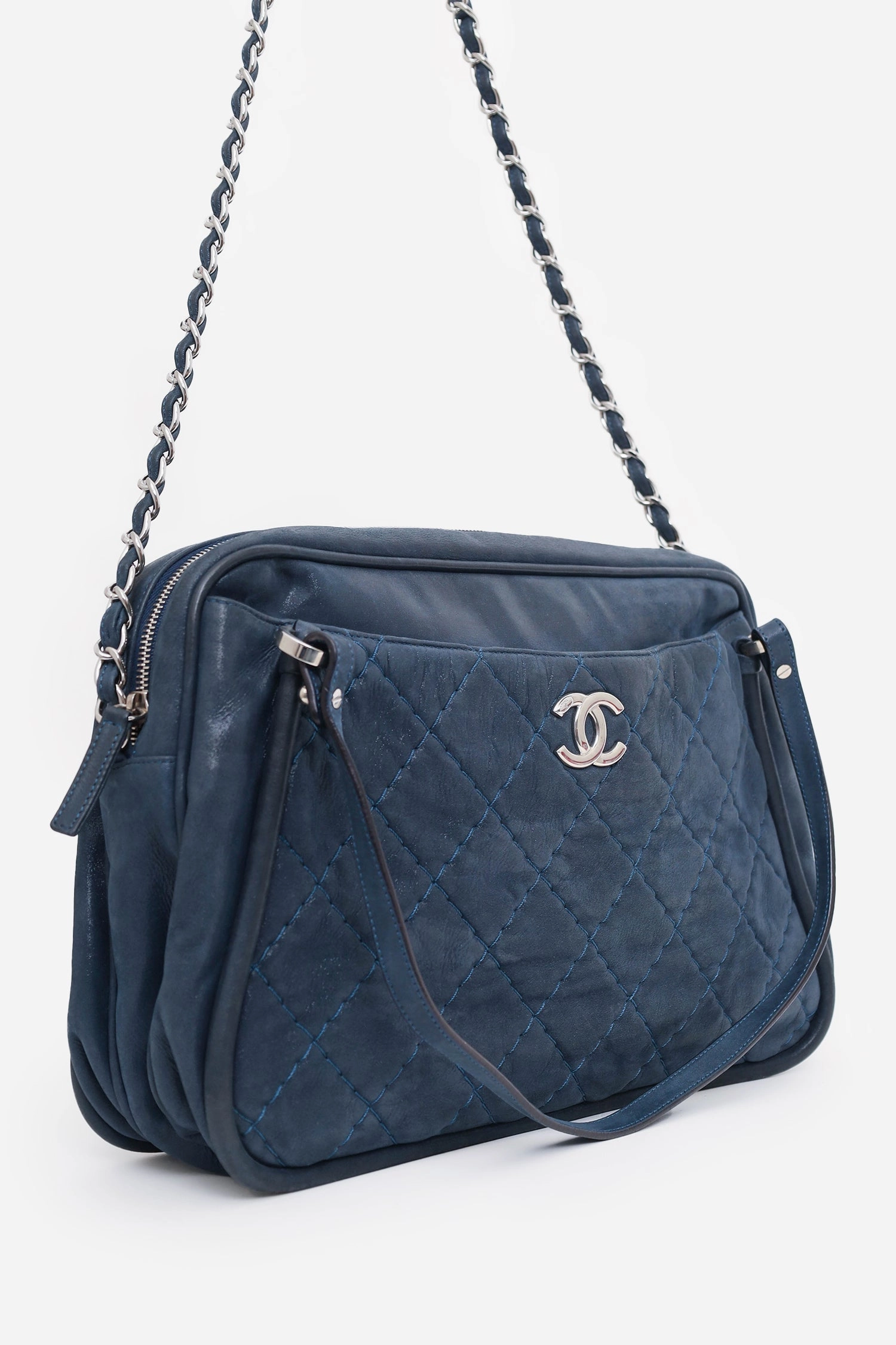Pre-Loved Chanel 2012 Navy Quilted Leather Iridescent Relax CC Shoulder Bag