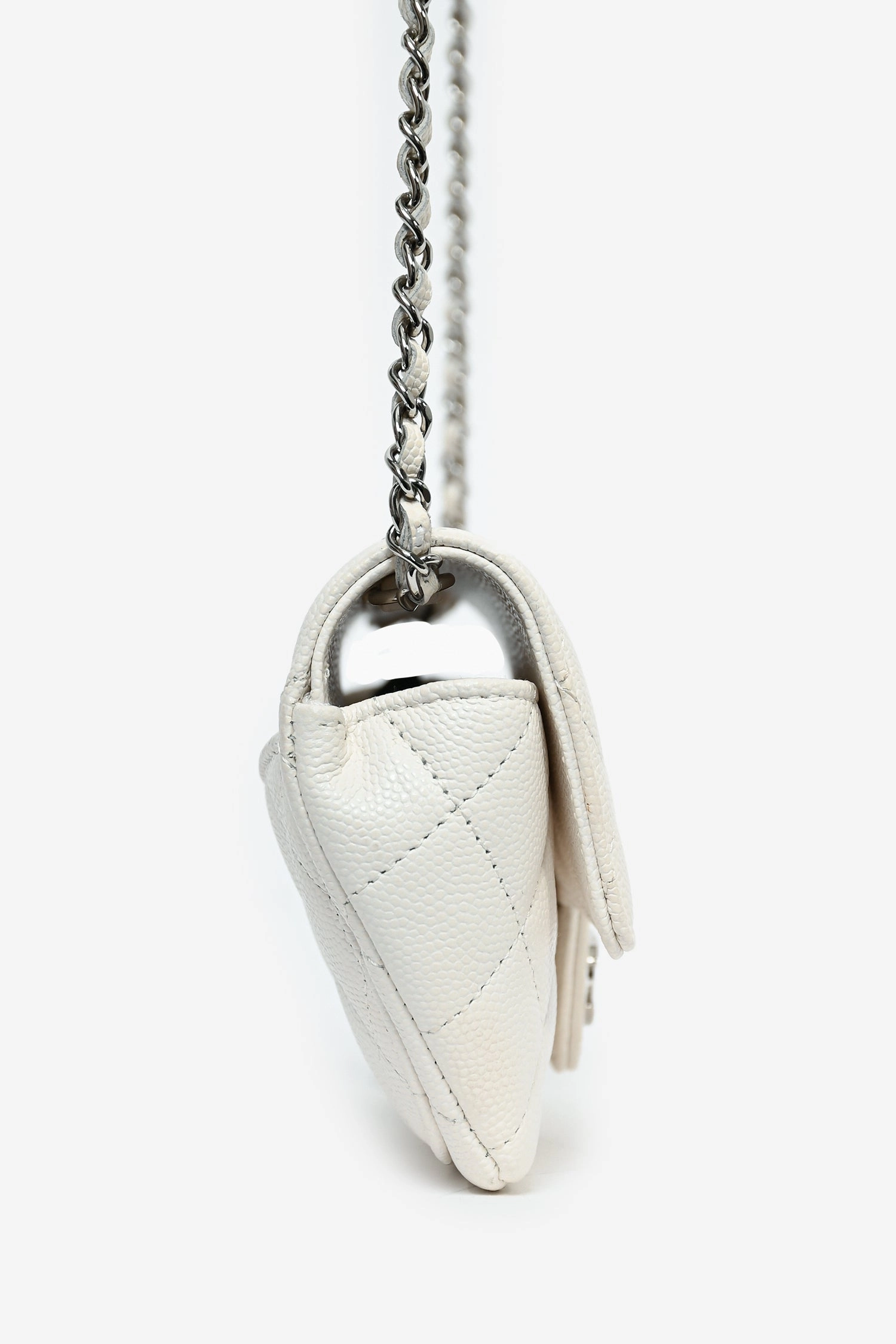 Pre-Loved Chanel 2021 White Caviar Leather Sunglass Case with Chain SHW