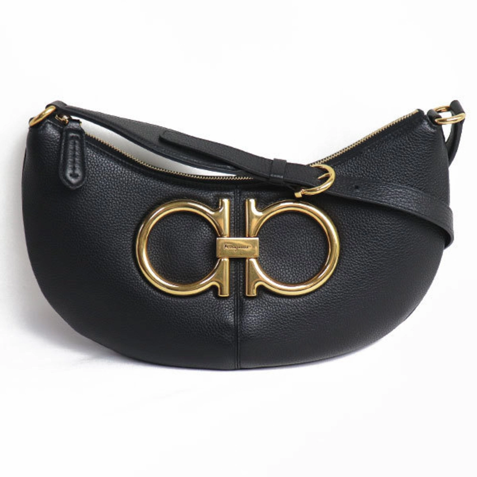 Salvatore Ferragamo Gancini  Shoulder Bag (Pre-Owned)