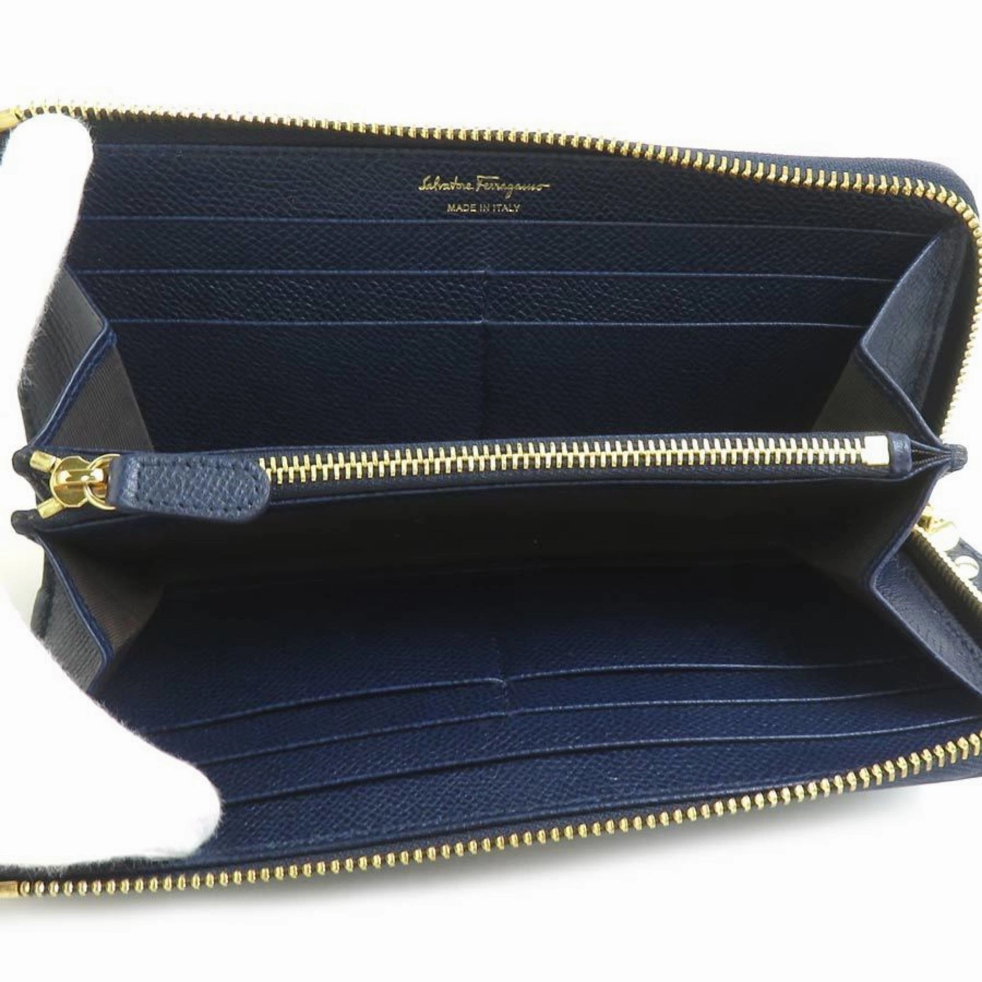 Salvatore Ferragamo Leather Long Wallet (Bi-Fold) (Pre-Owned)