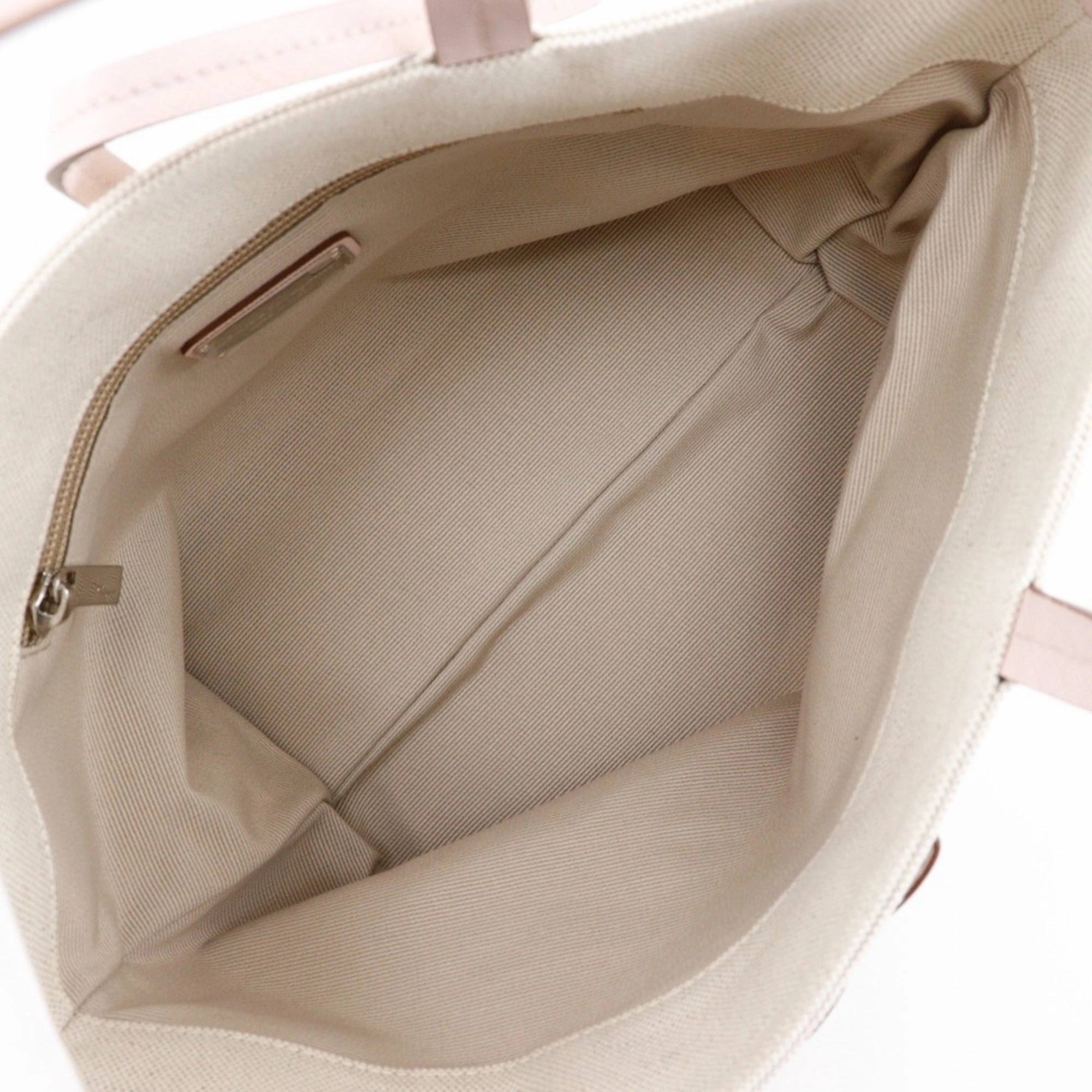 Salvatore Ferragamo  pink Canvas Handbag (Pre-Owned)