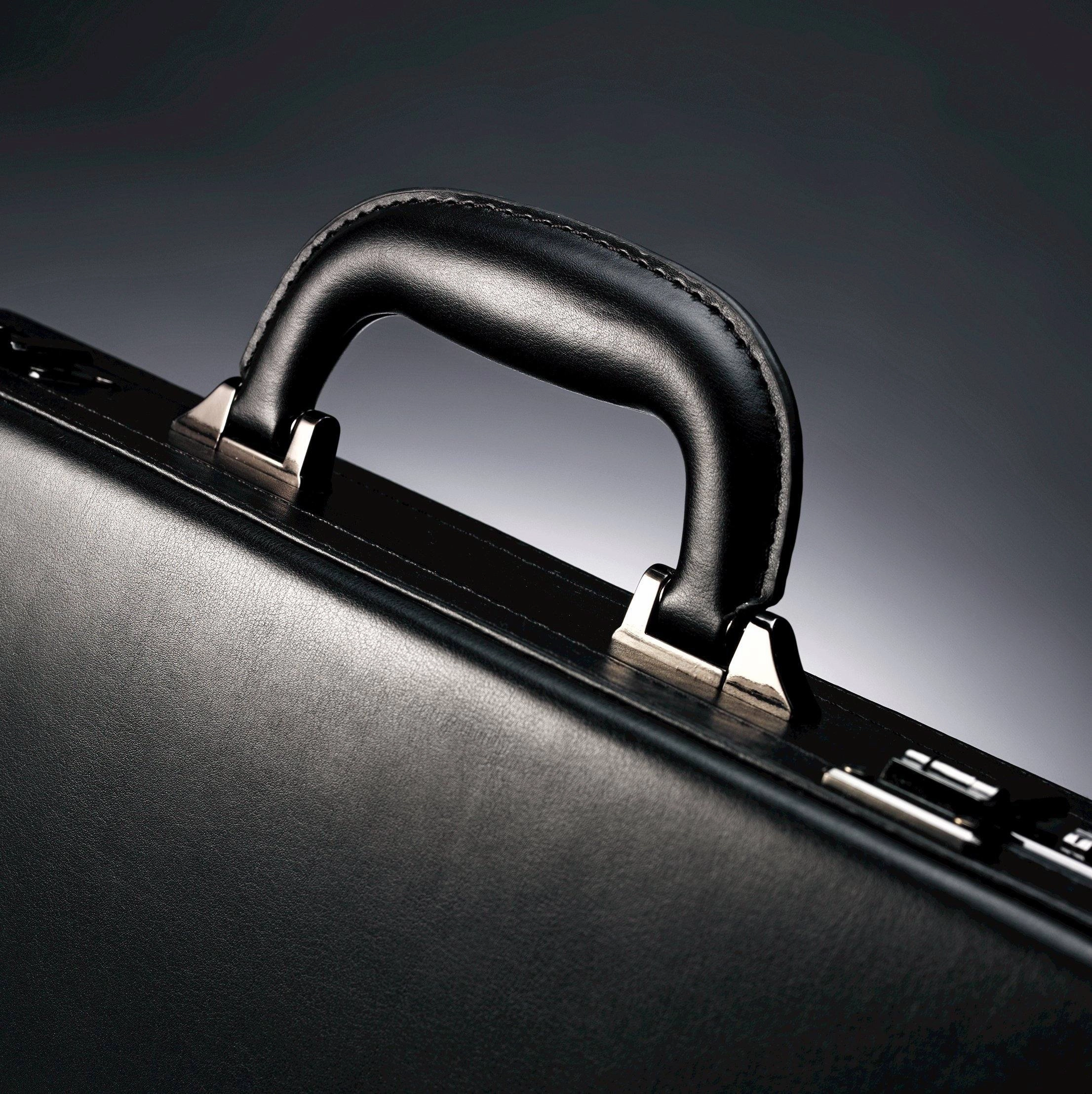 Samsonite Bonded Leather Attache 15.6