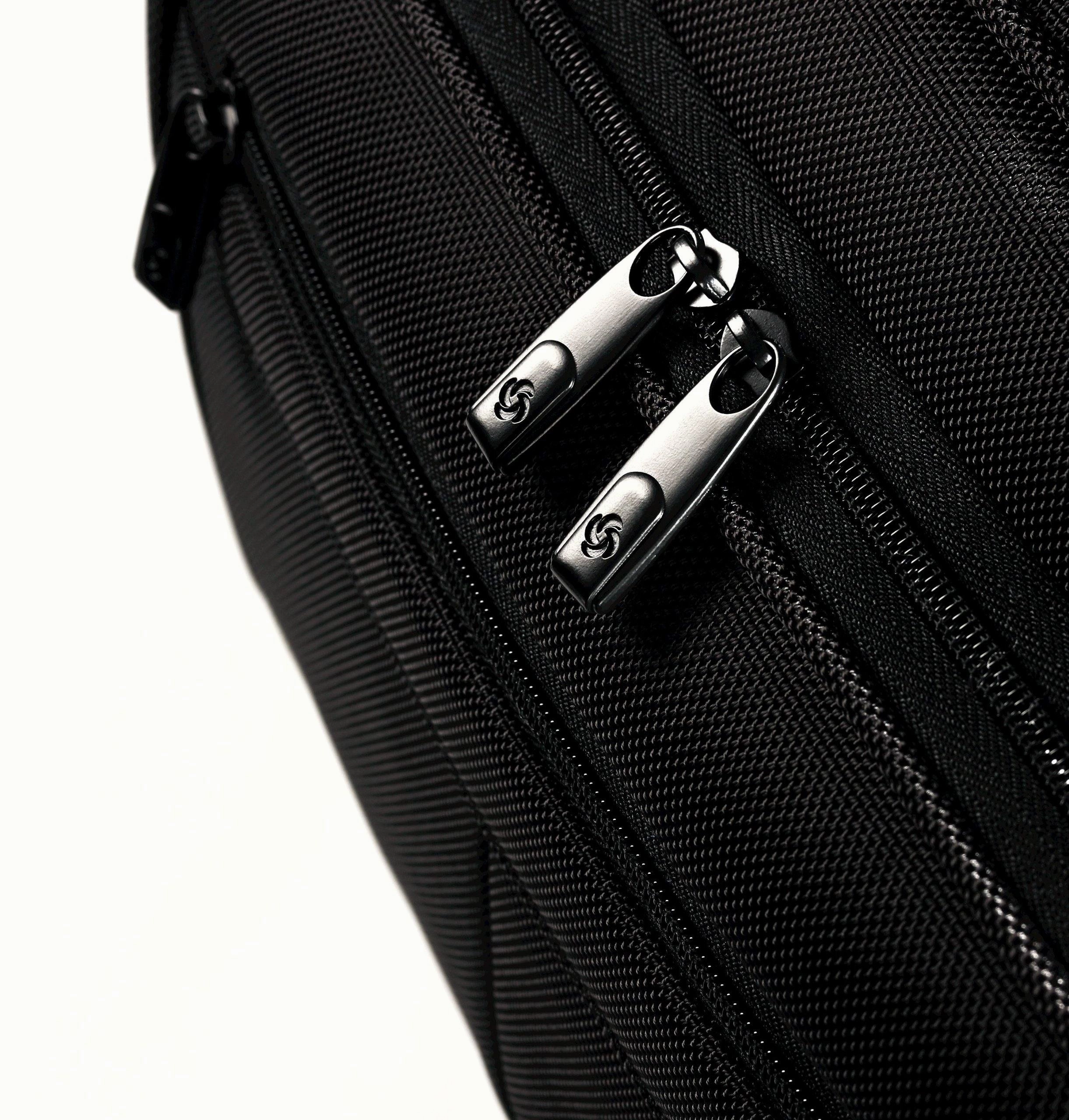 Samsonite Classic Business 3 Gusset Business Case