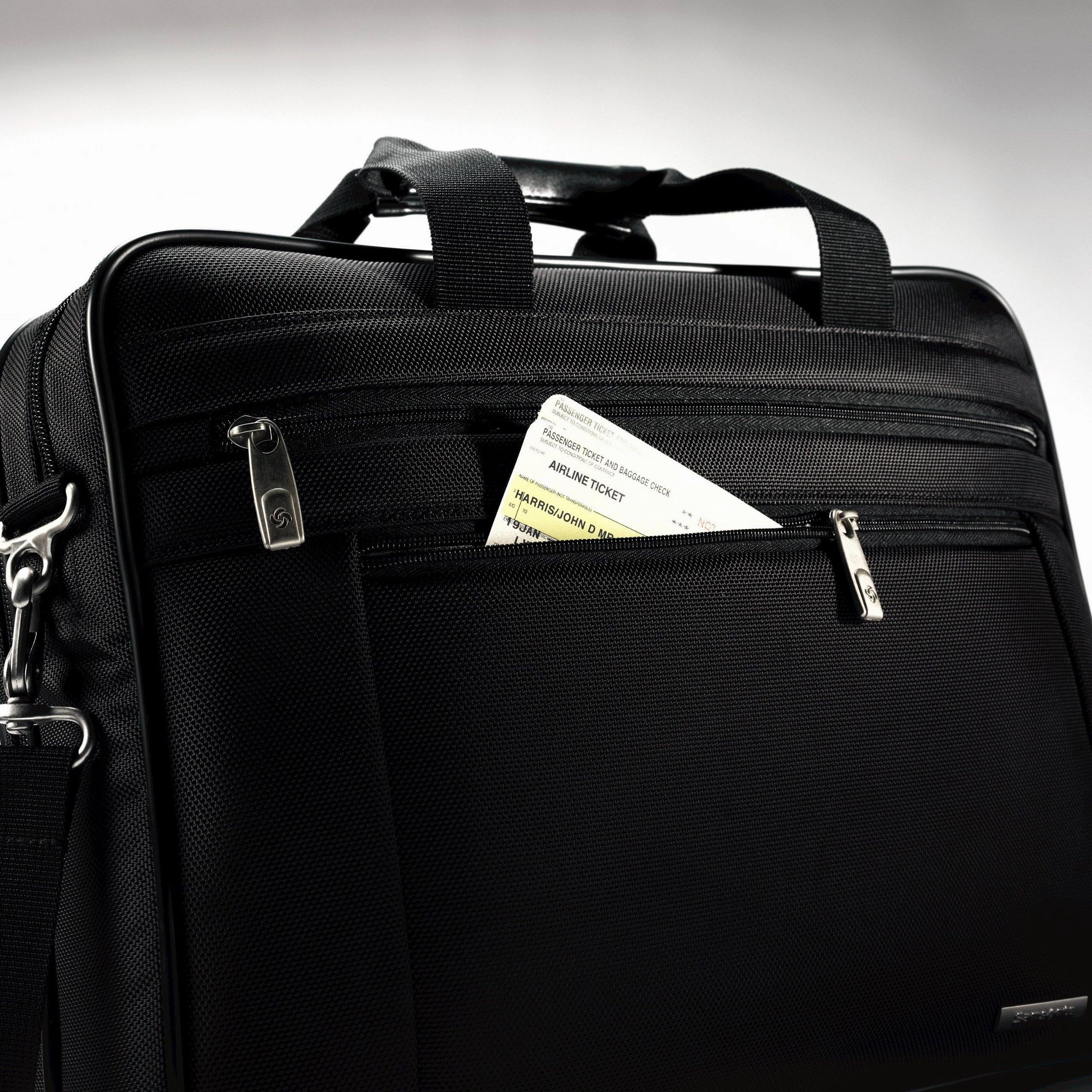 Samsonite Classic Two Gusset 17" Toploader