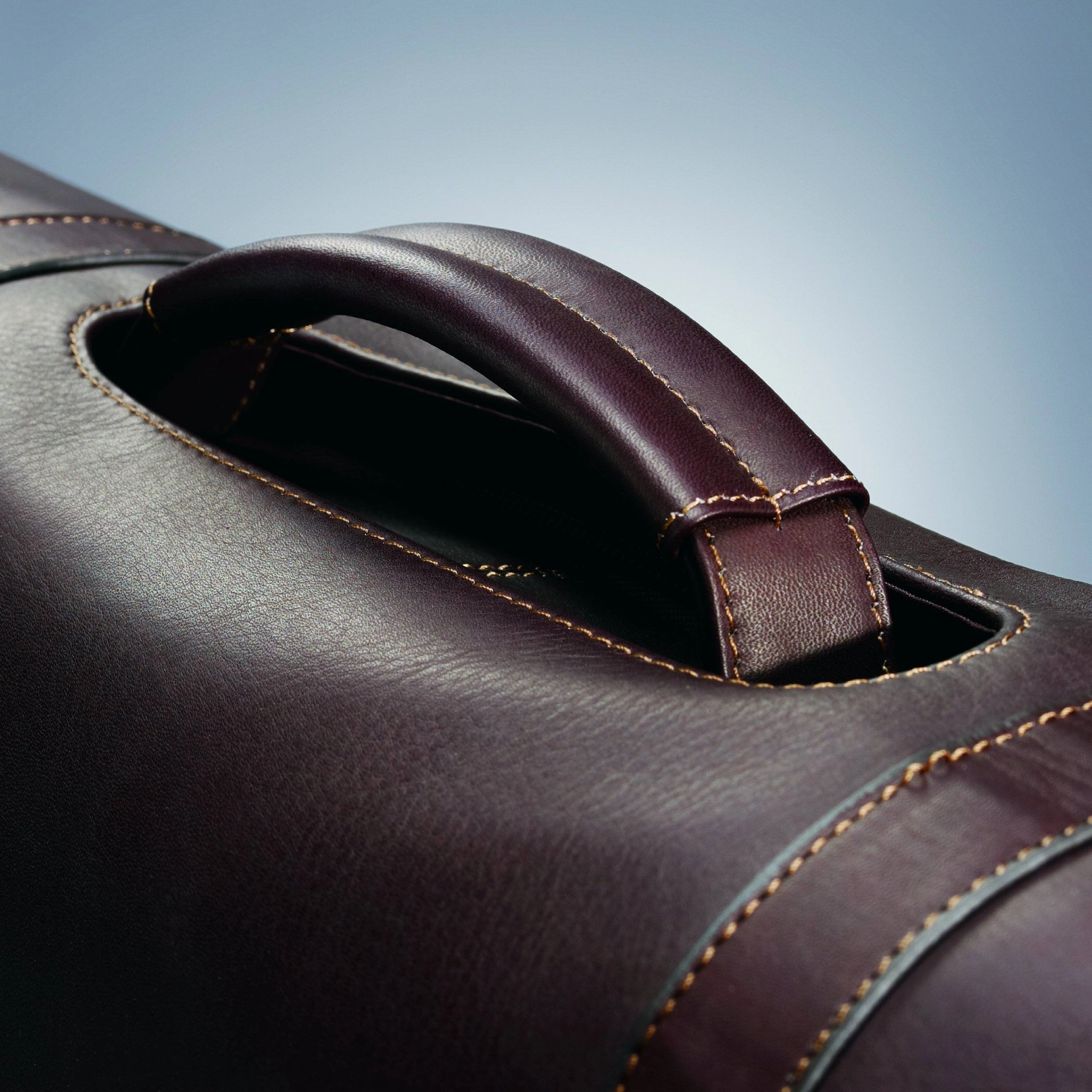 Samsonite Colombian Leather Flapover Case